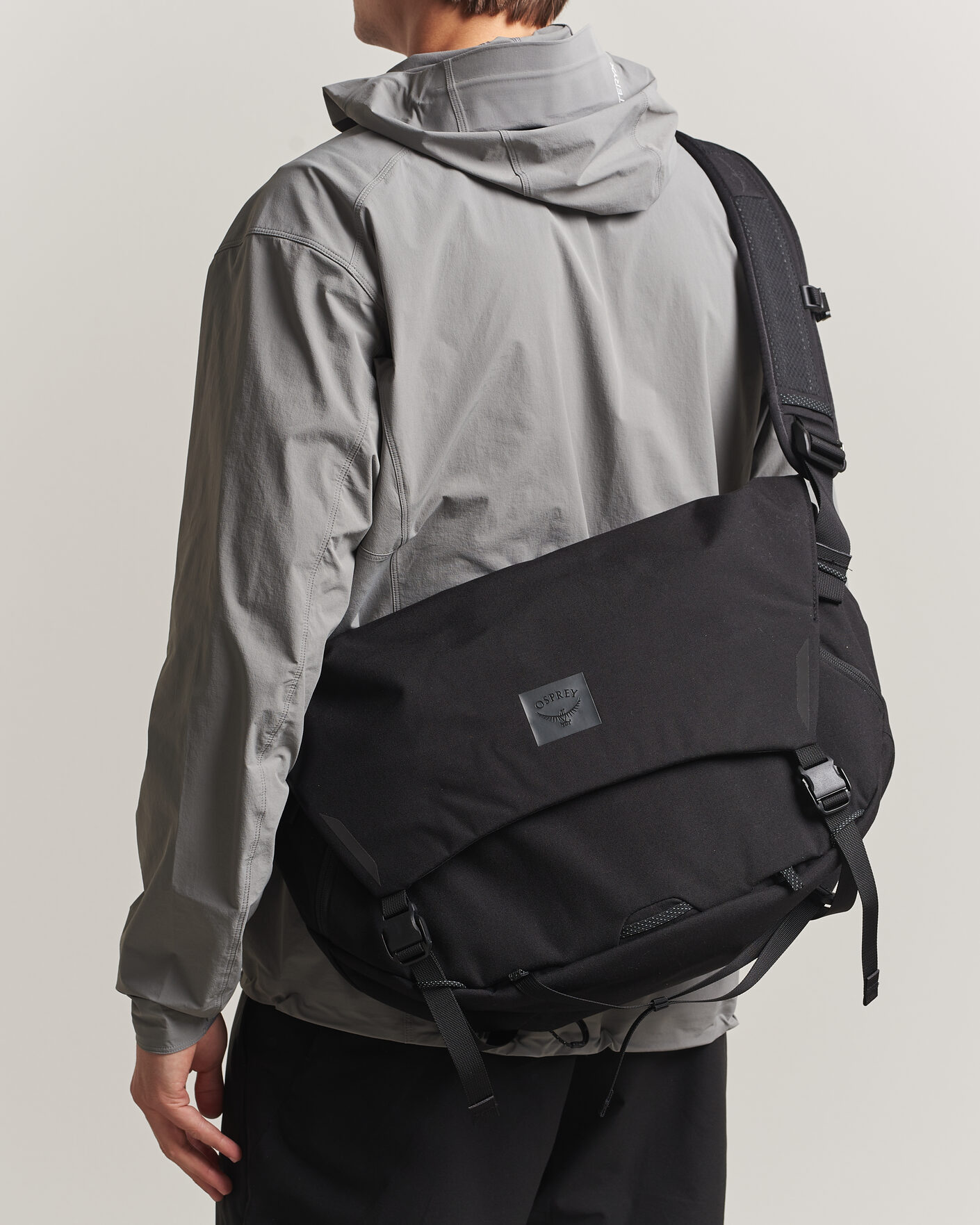 Hombres | Bolsos | Osprey | Metron Messenger 18 Black