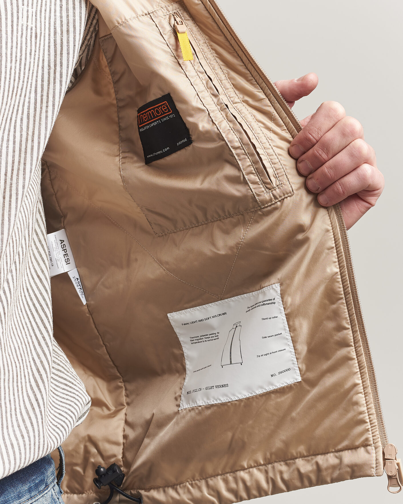 Hombres | Chalecos | Aspesi | Vernes Nylon Gilet Beige