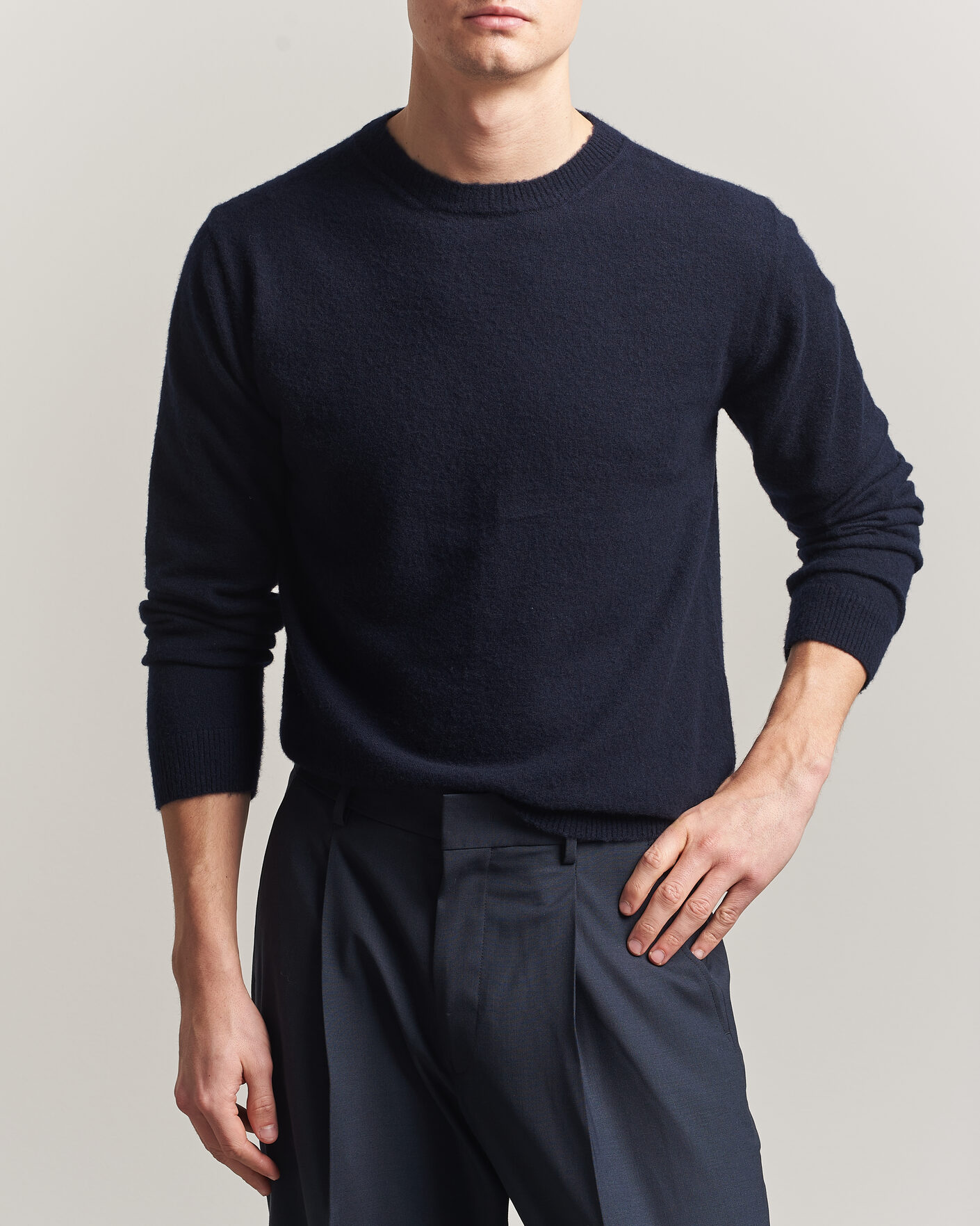 Hombres | Jerséis y prendas de punto | Auralee | Brushed Cashmere/Cotton Crew Neck Navy