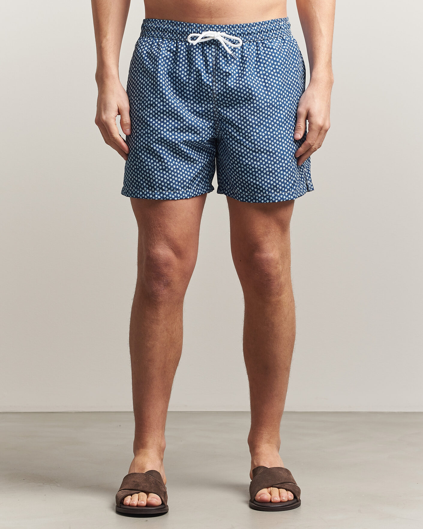 Hombres | Bañadores | Fedeli | Madeira Swim Trunk Blue Flowers