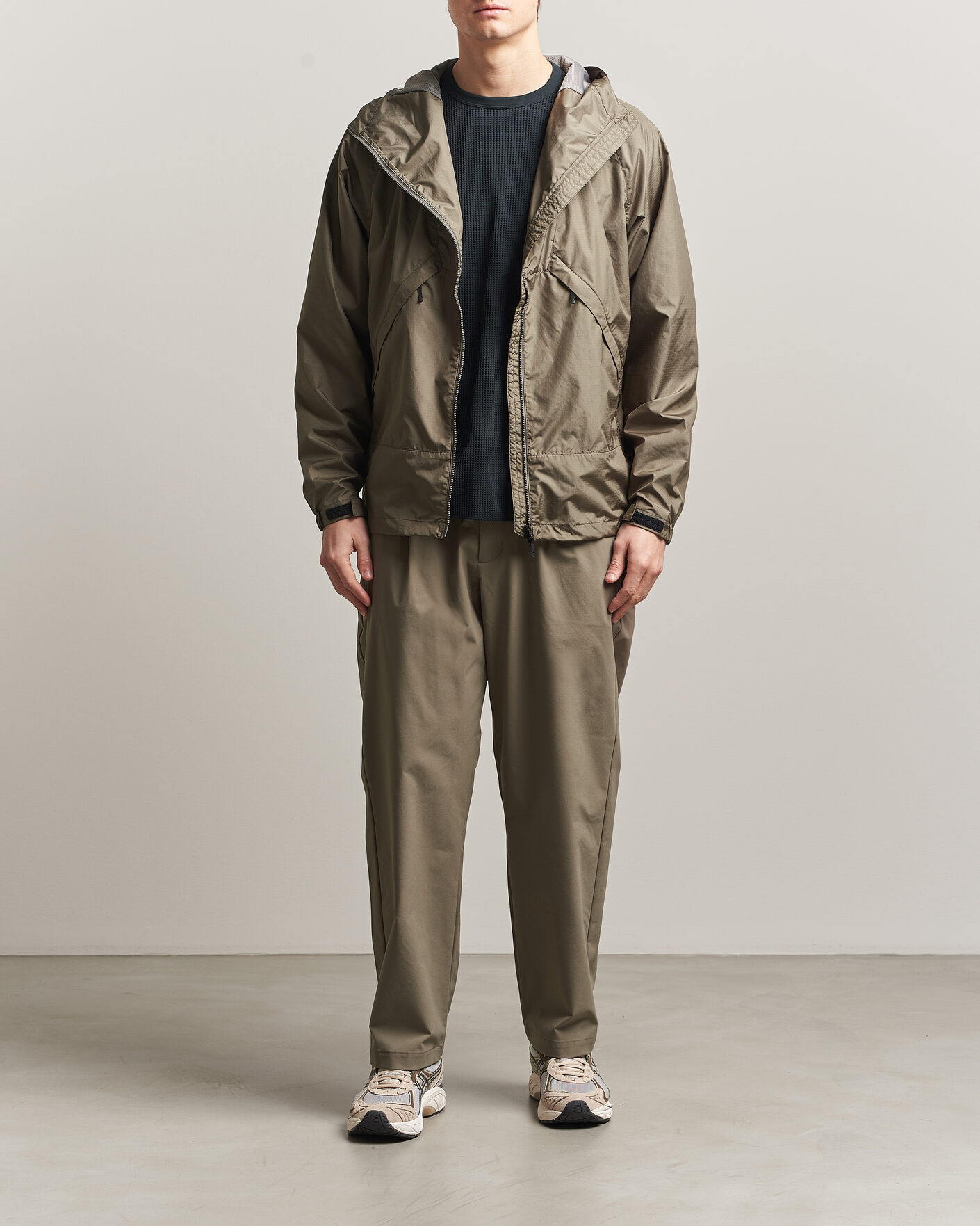 Hombres | Abrigos y chaquetas | Goldwin | Rip Stop Hooded Jacket Sand