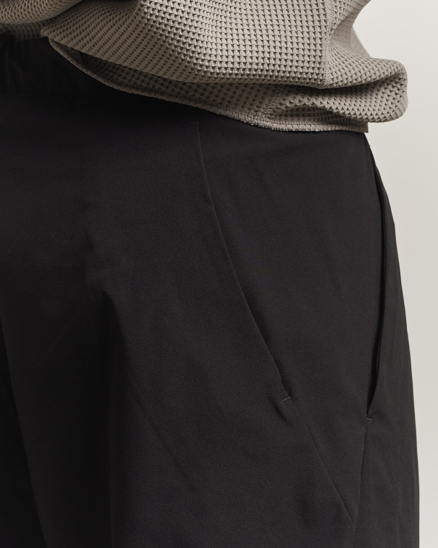 Hombres | Pantalones | Goldwin | Tapered Light Pants Black