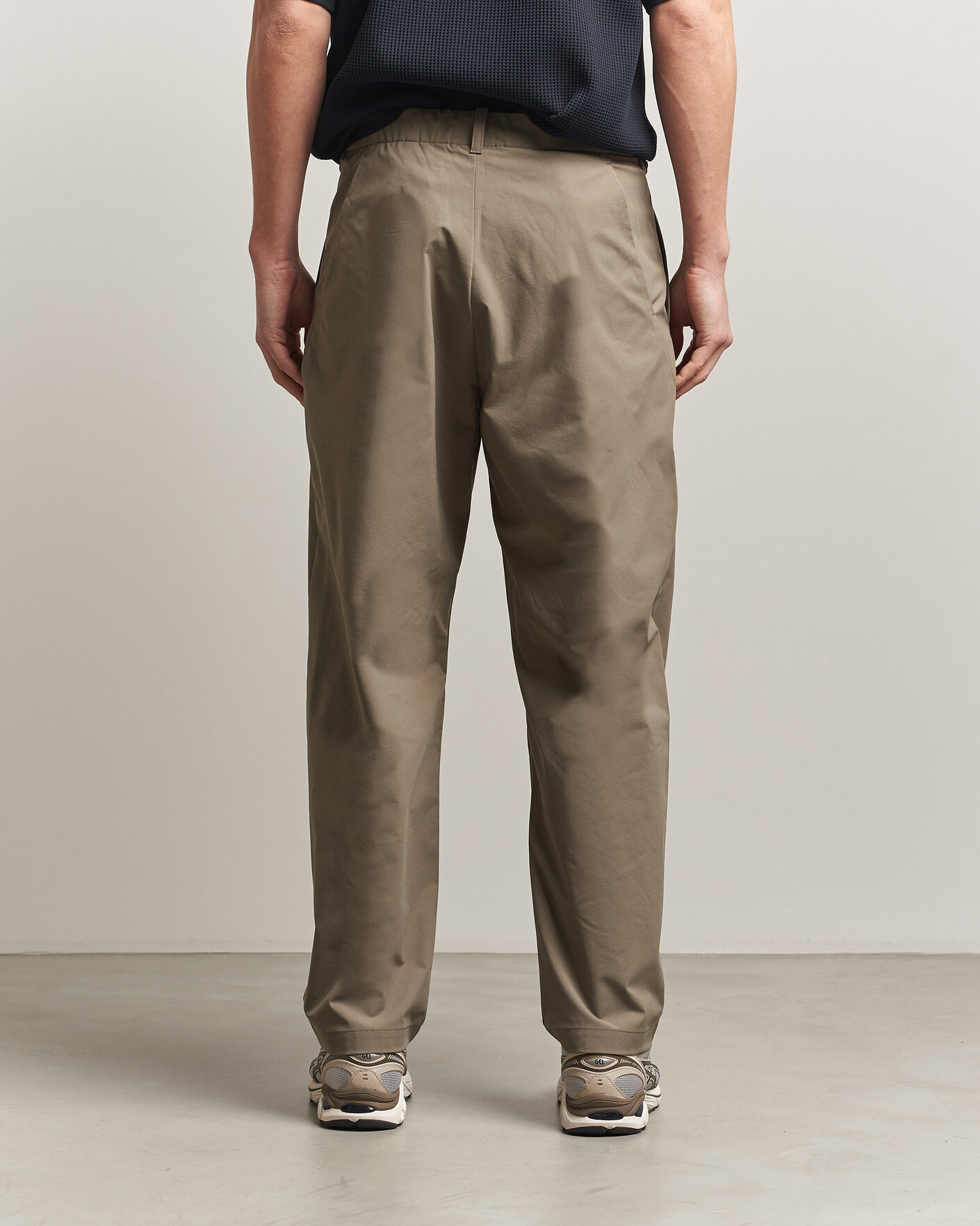 Hombres | Pantalones | Goldwin | Tapered Light Pants Sand