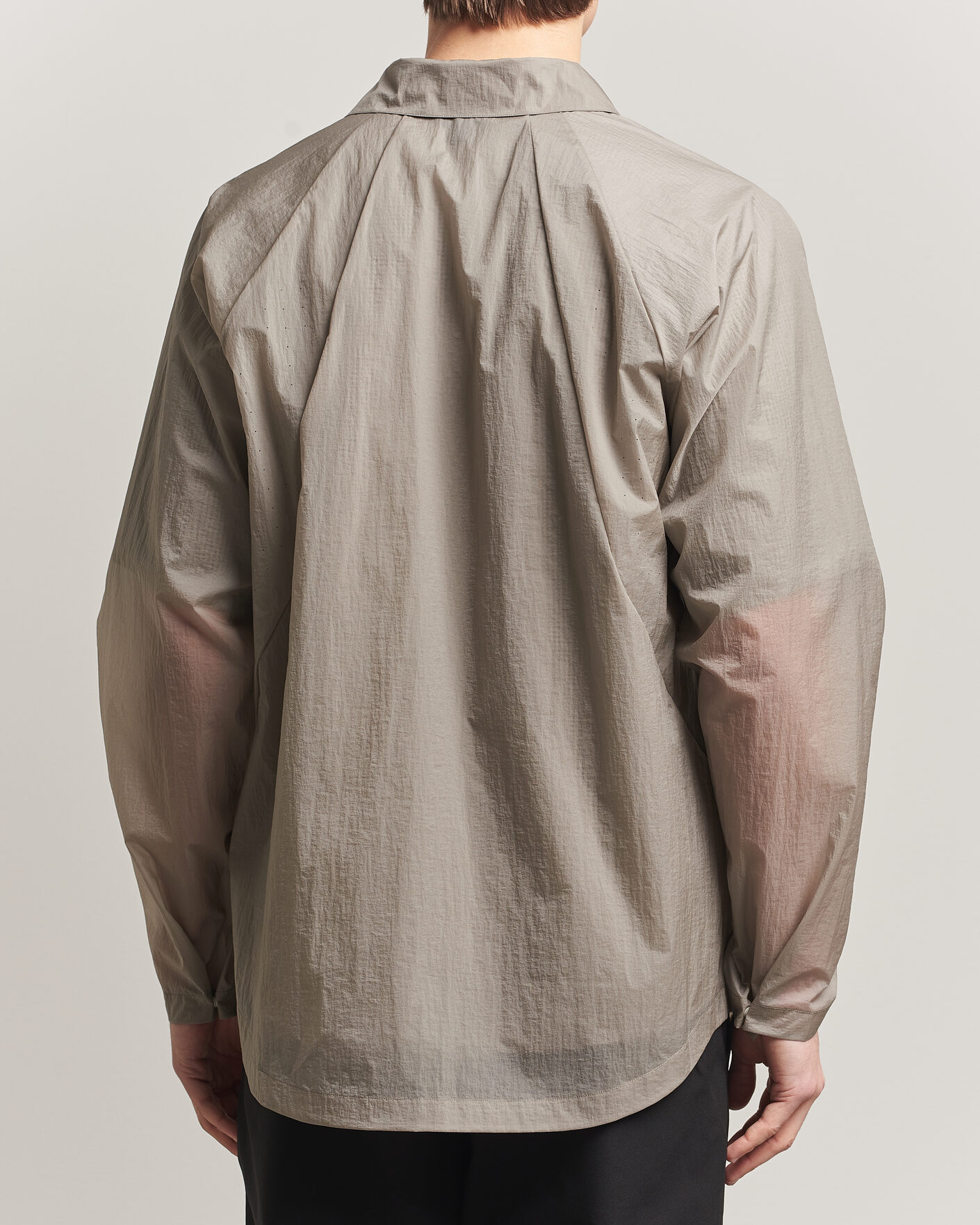 Hombres | Camisas | Goldwin | Nylon Wind Shirt Arid Beige