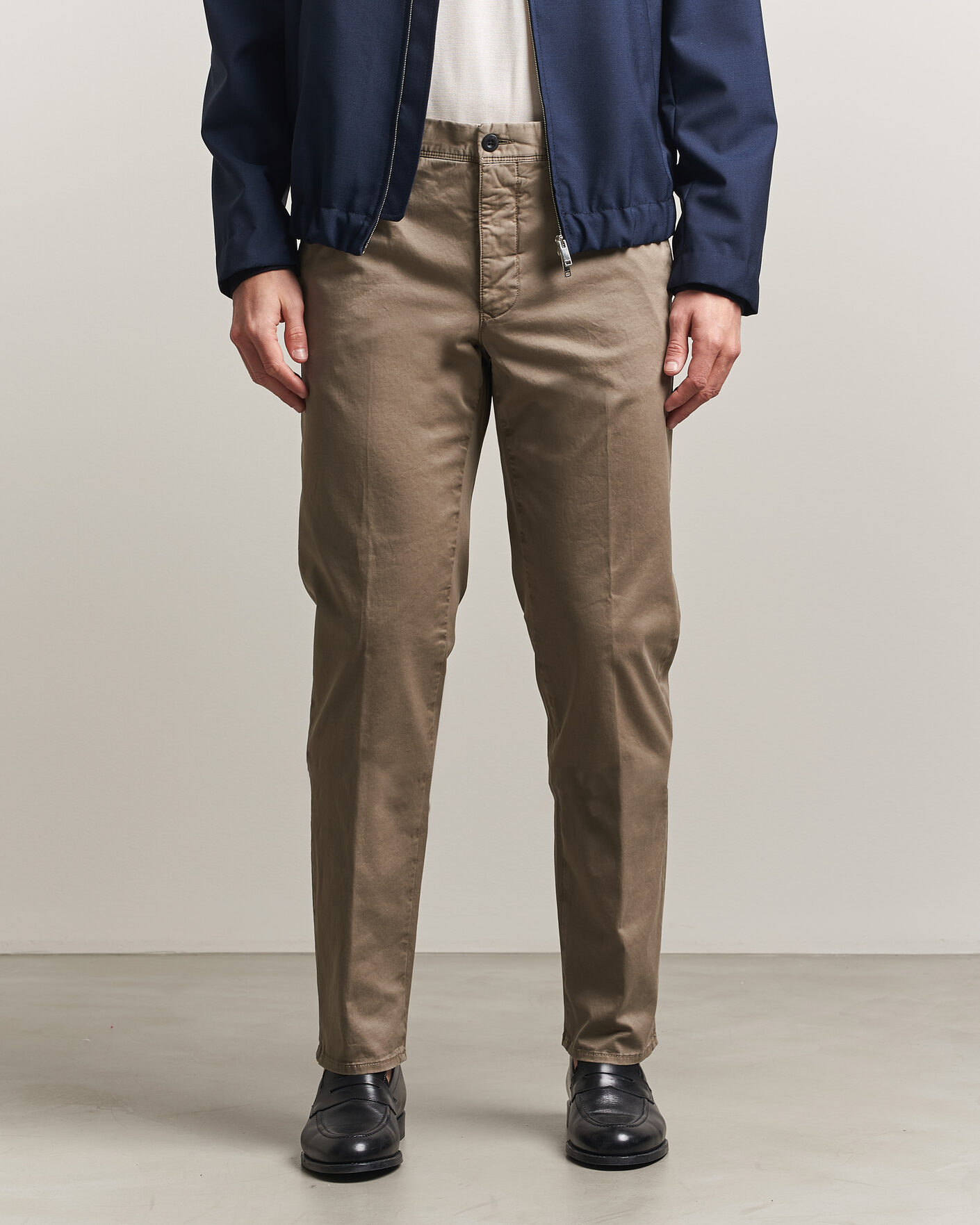 Hombres | Pantalones | Incotex | Regular Fit Garment Dyed Slacks Brown