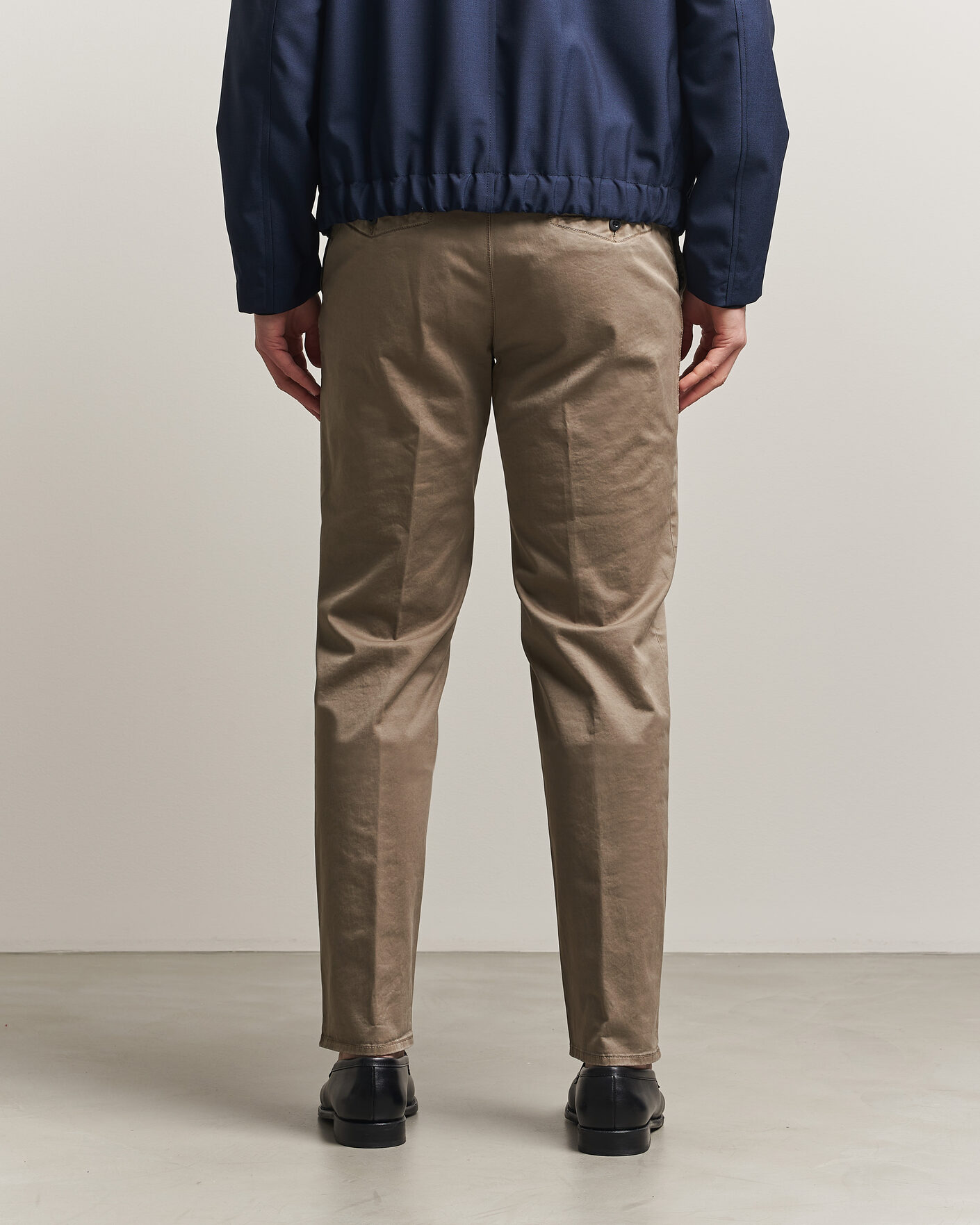 Hombres | Pantalones | Incotex | Regular Fit Garment Dyed Slacks Brown