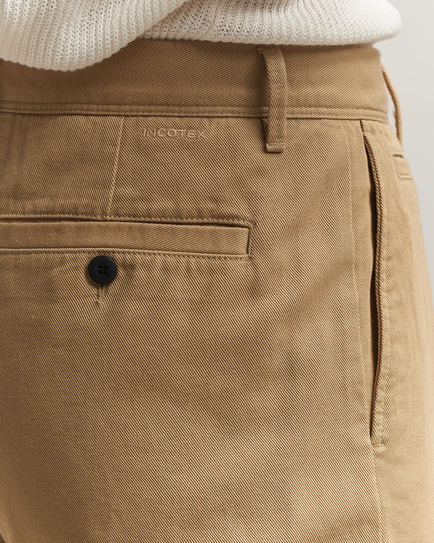 Hombres | Pantalones | Incotex | Regular Fit Uniform Cotton Slacks Khaki
