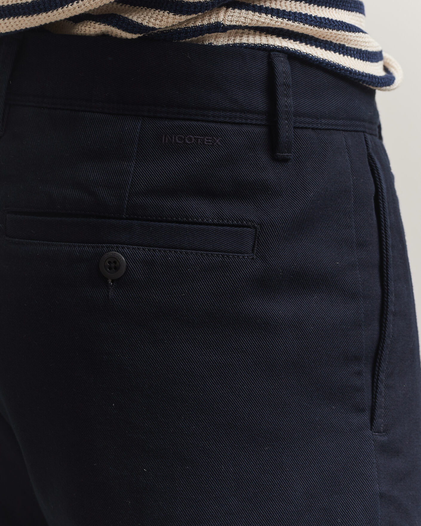 Hombres | Pantalones | Incotex | Regular Fit Uniform Cotton Slacks Navy