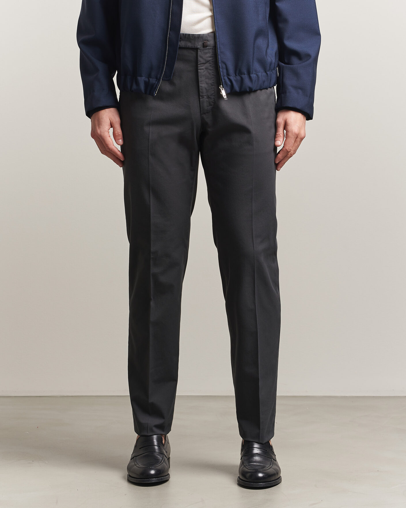 Hombres | Pantalones | Incotex | Regular Fit Comfort Chinos Dark Grey