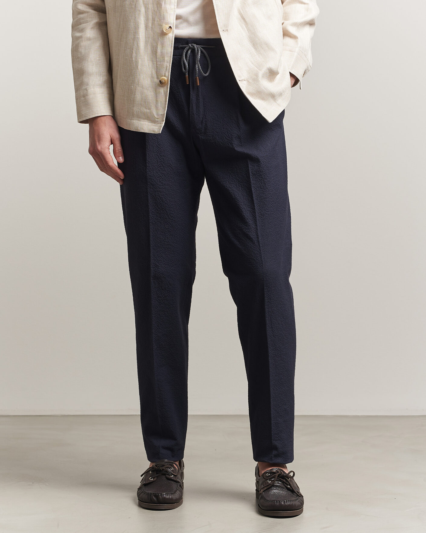 Hombres | Pantalones | Incotex | Tapered Fit Seersucker Pants Navy