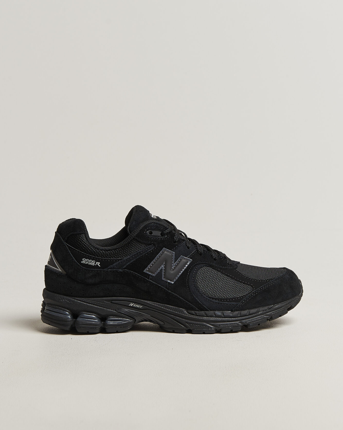 Hombres | Zapatillas | New Balance | 2002R Sneakers All Black