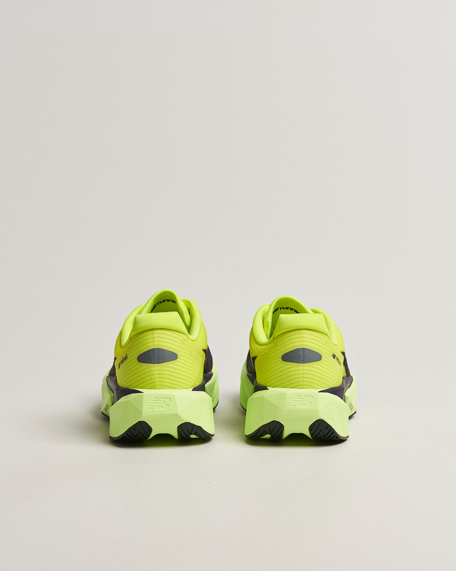 Hombres | Zapatillas de correr | New Balance Running | FuelCell Rebel V5 Alkaline Green