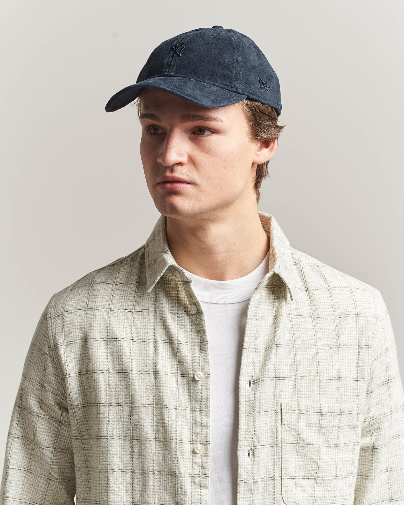 Hombres | Sombreros y gorras | New Era | 9Twenty Suede New York Yankees Cap Black