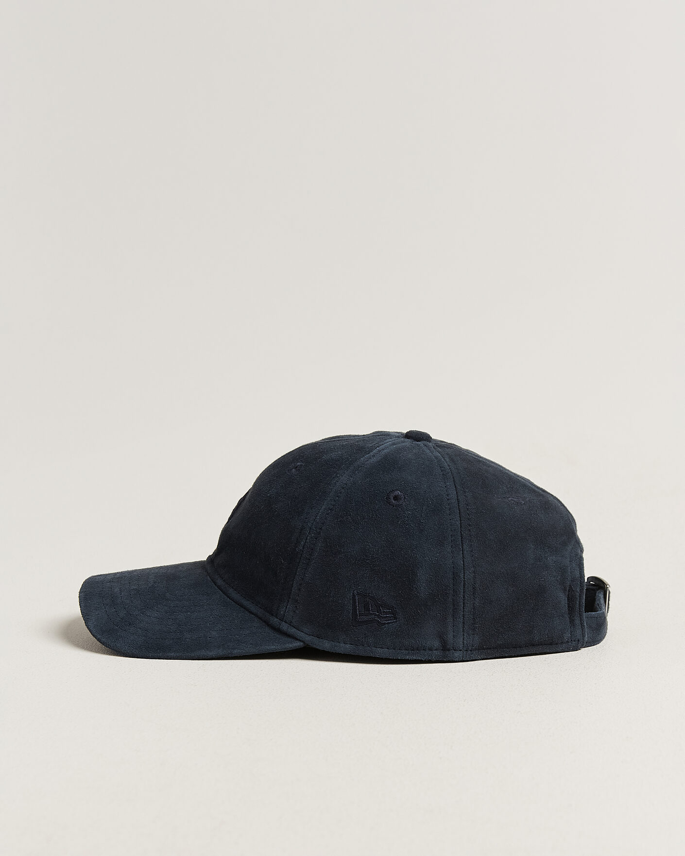 Hombres | Sombreros y gorras | New Era | 9Twenty Suede New York Yankees Cap Black