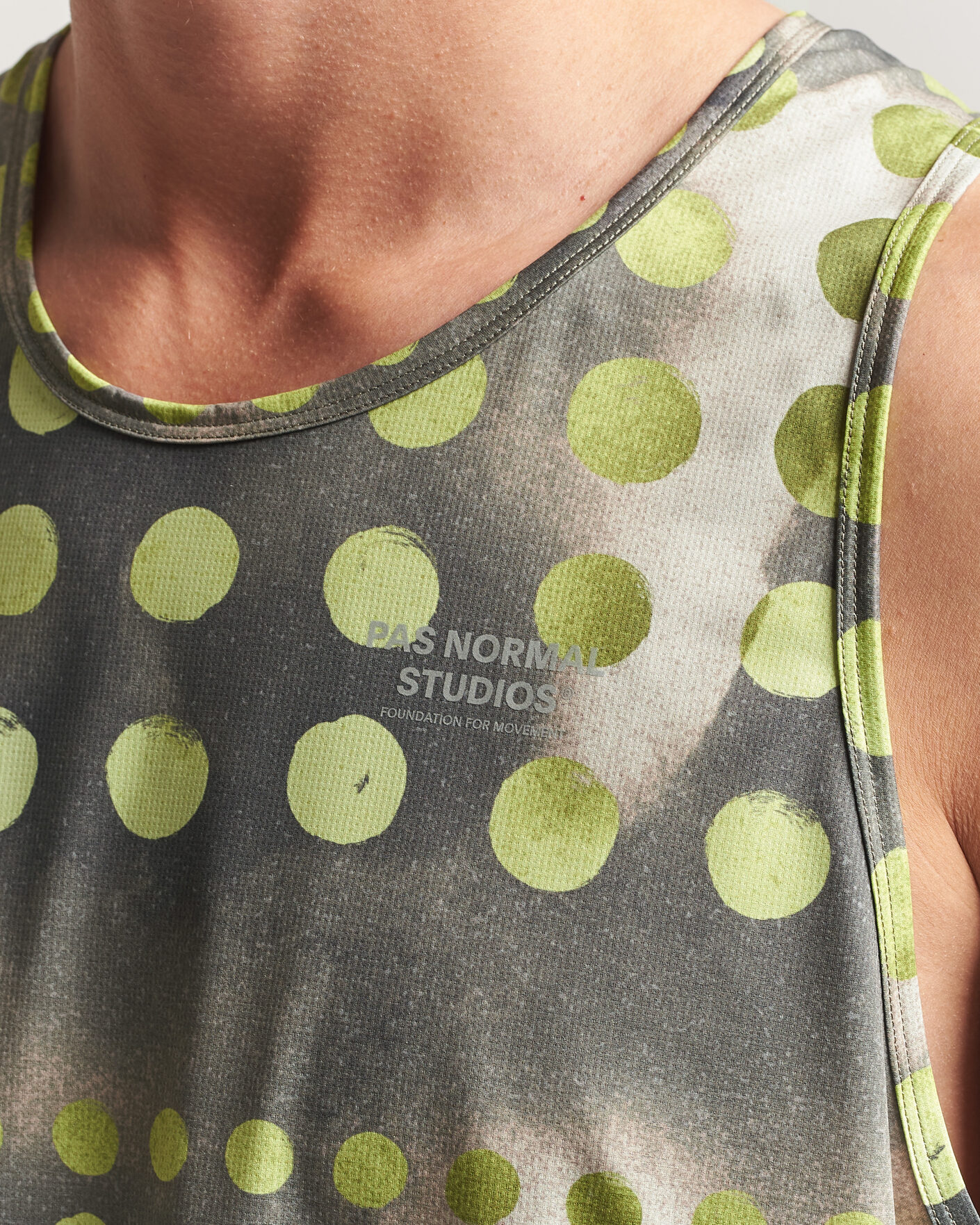 Hombres | Camisetas | Pas Normal Studios | TKO Balance Singlet Moss Green