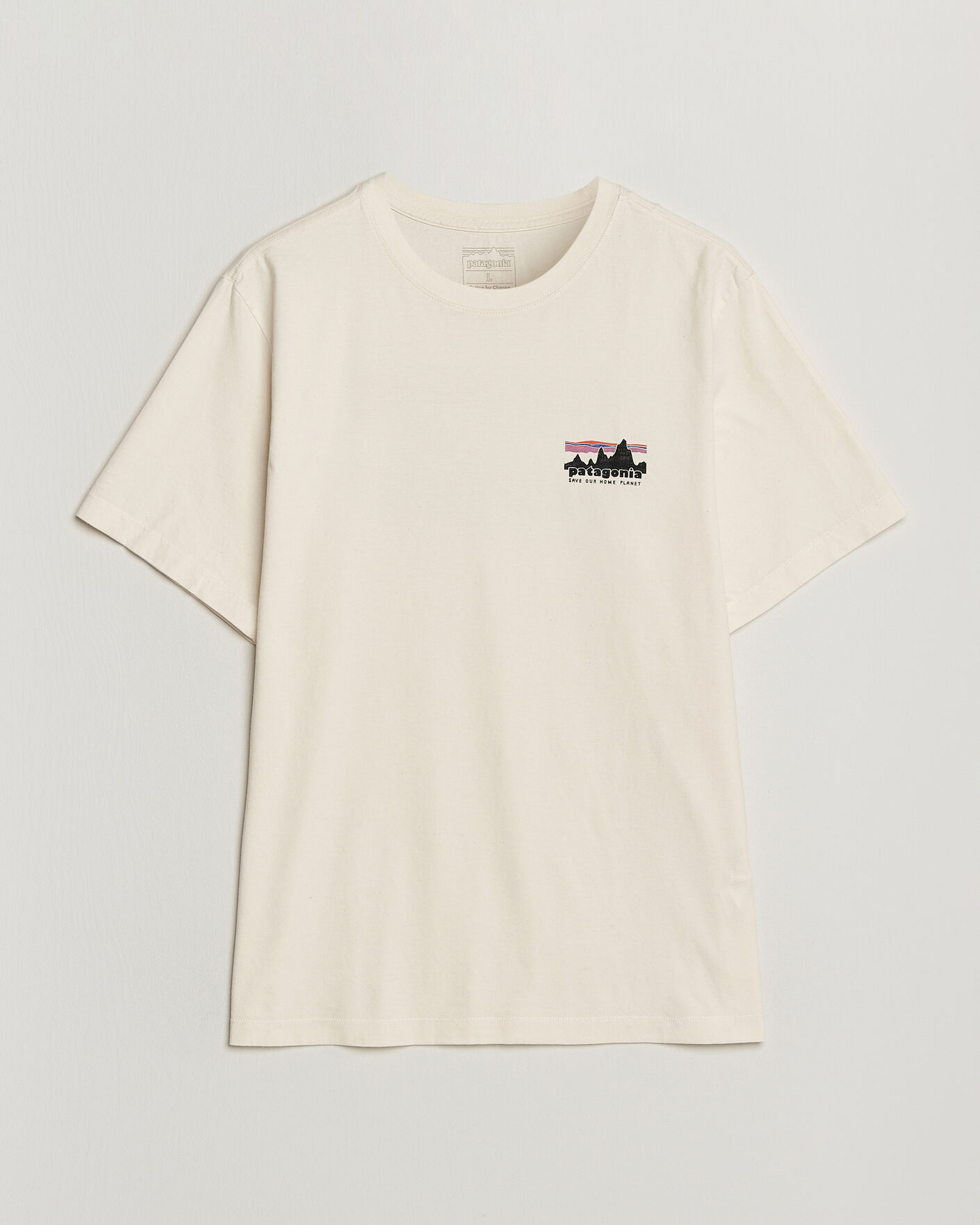 Hombres | Camisetas | Patagonia | 73 Skyline Logo T-Shirt Undyed Natural