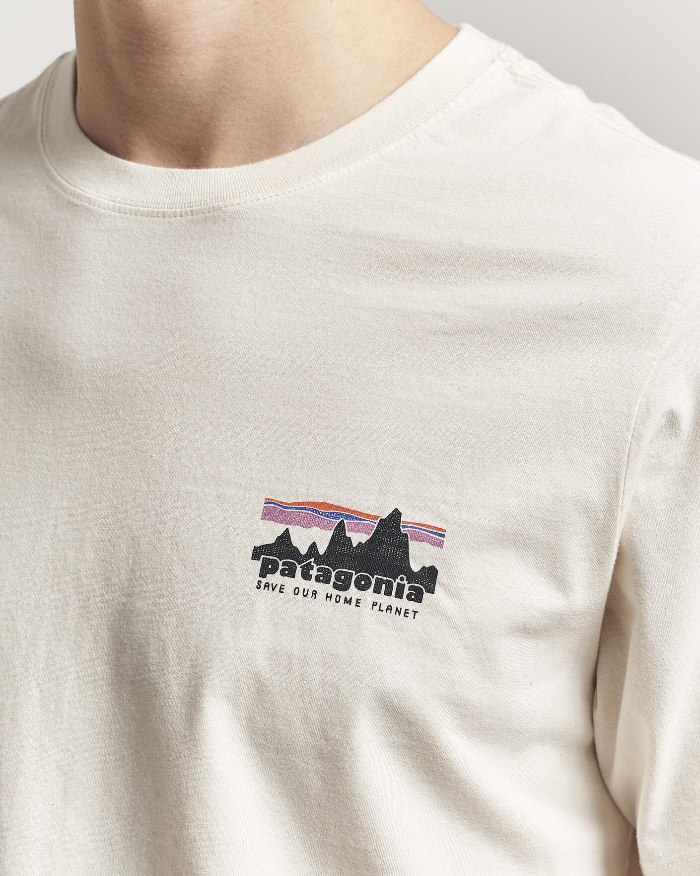 Hombres | Camisetas | Patagonia | 73 Skyline Logo T-Shirt Undyed Natural