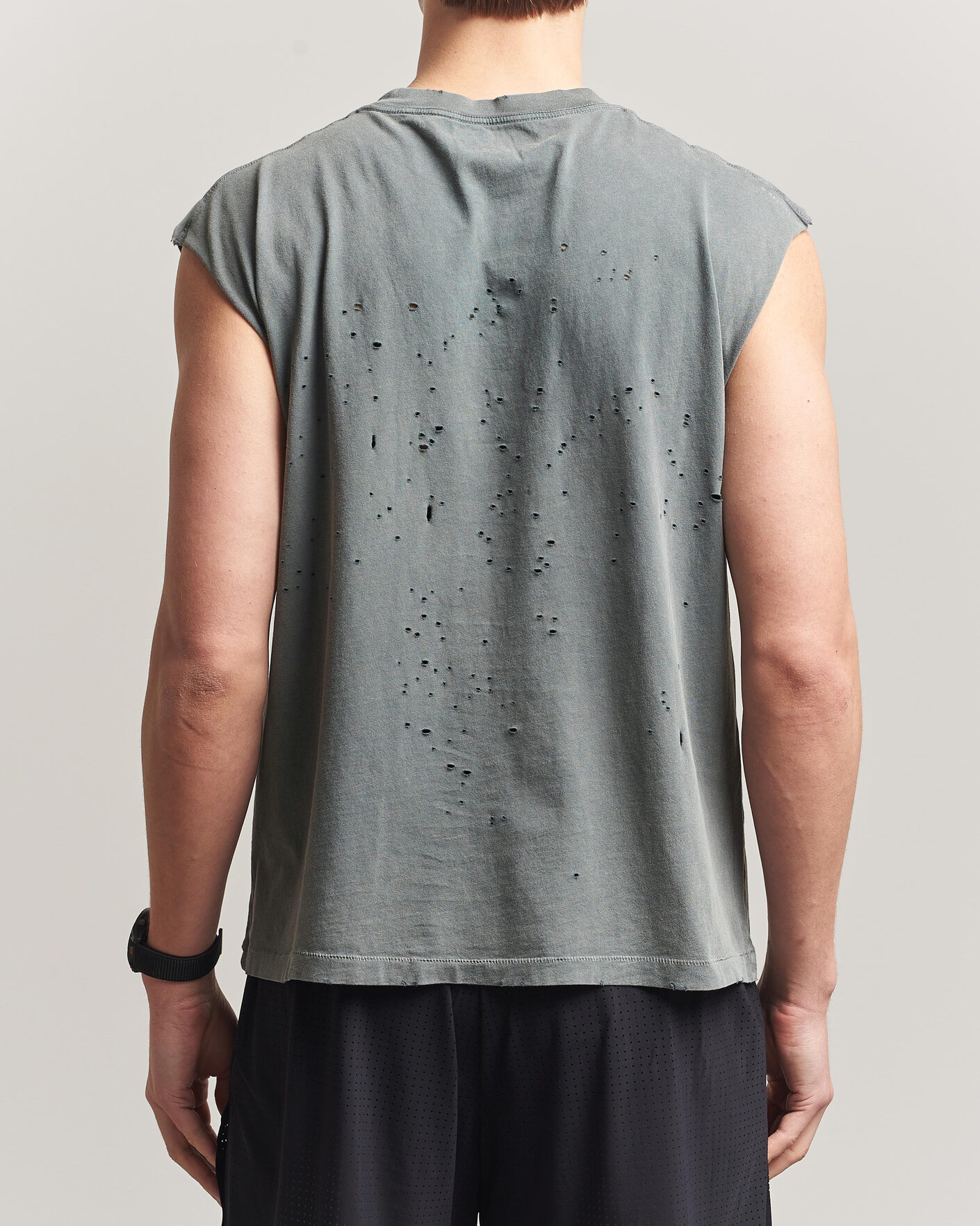 Hombres | Camisetas | Satisfy | MothTech Muscle Tee Faded Black