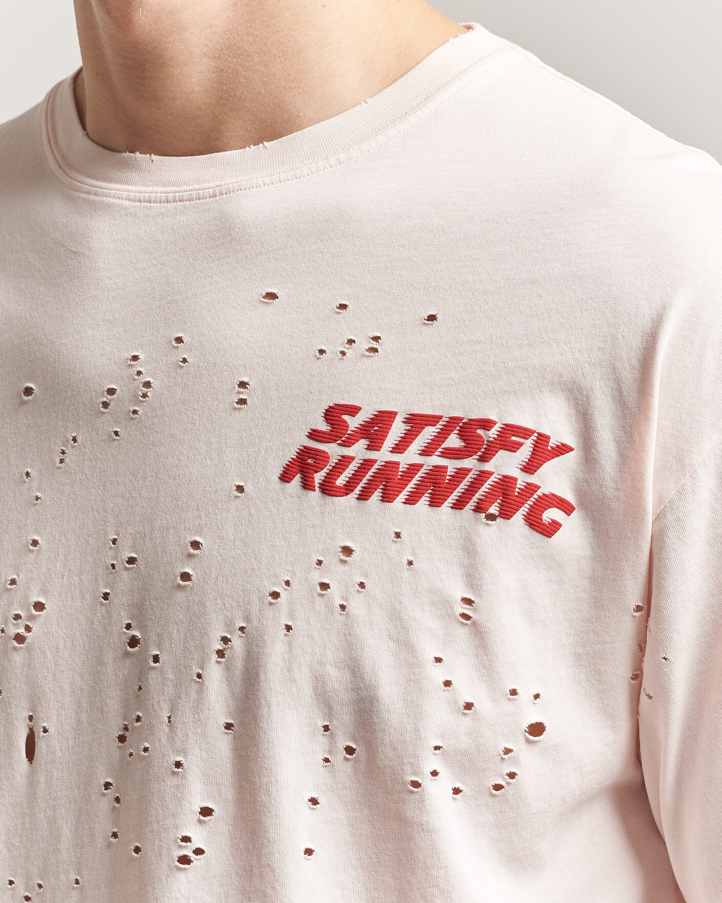 Hombres | Camisetas | Satisfy | MothTech T-Shirt Sun Bleached Rosewater