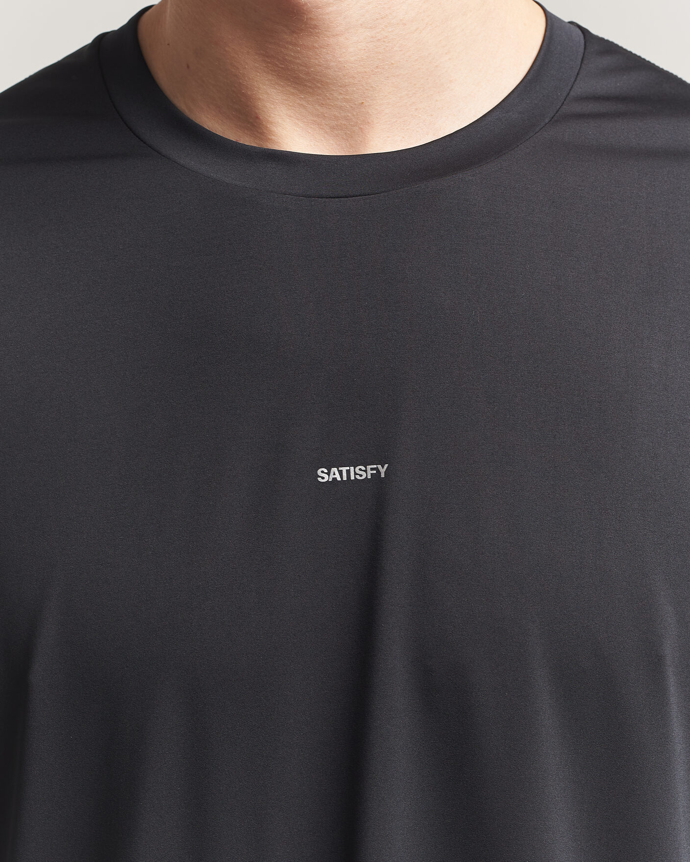 Hombres | Camisetas | Satisfy | AuraLite T-Shirt Black