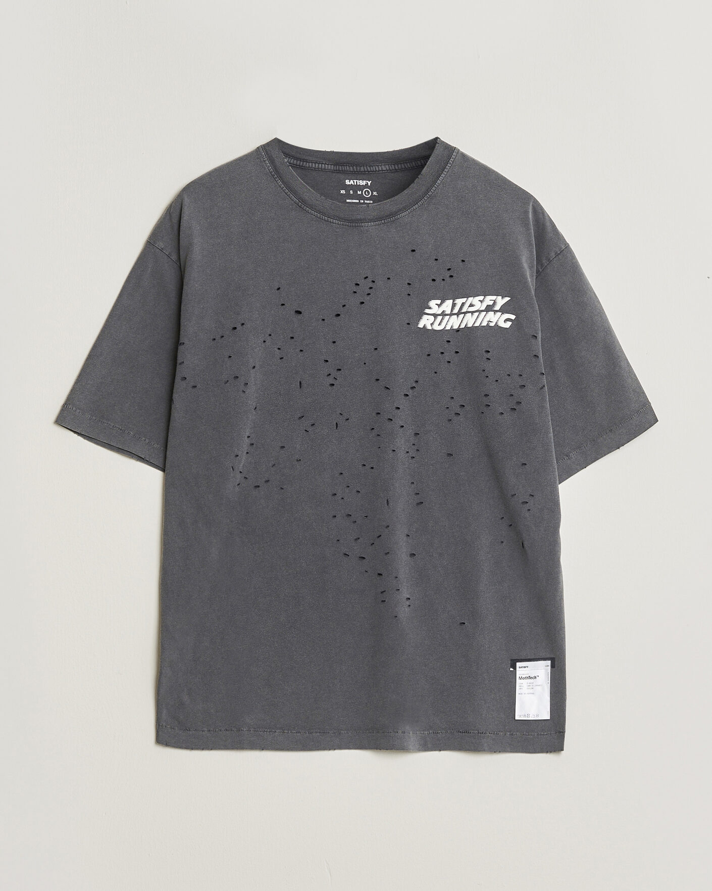 Hombres | Camisetas | Satisfy | MothTech Small Logo T-Shirt Aged Black