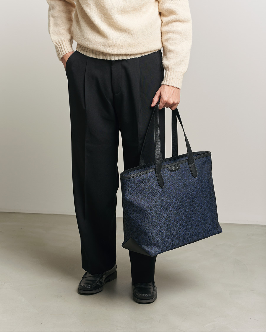 Hombres | Bolsos | Smythson | Canvas Stamp Tote Navy