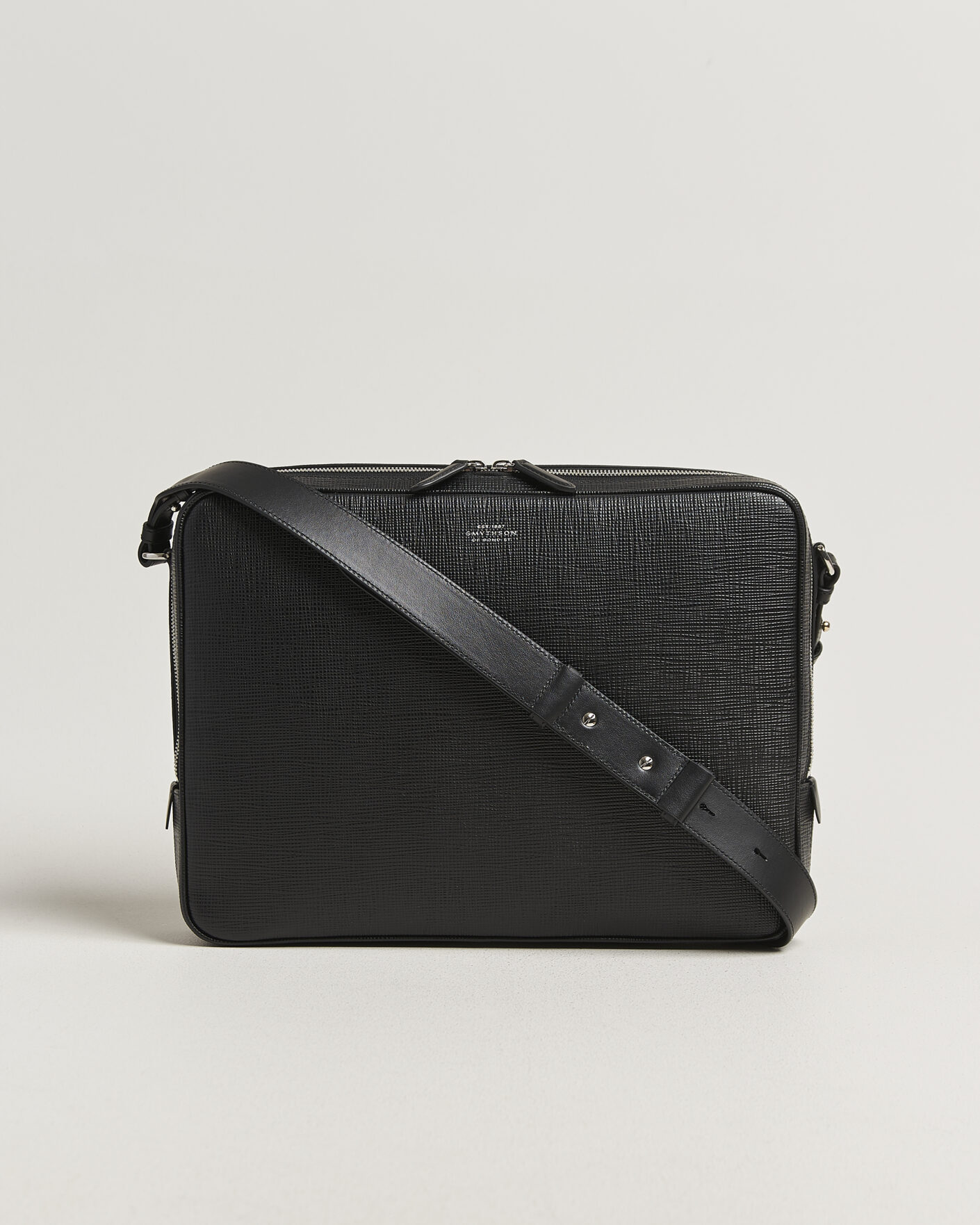 Hombres | Bolsos | Smythson | Panama Slim Messenger Bag Black