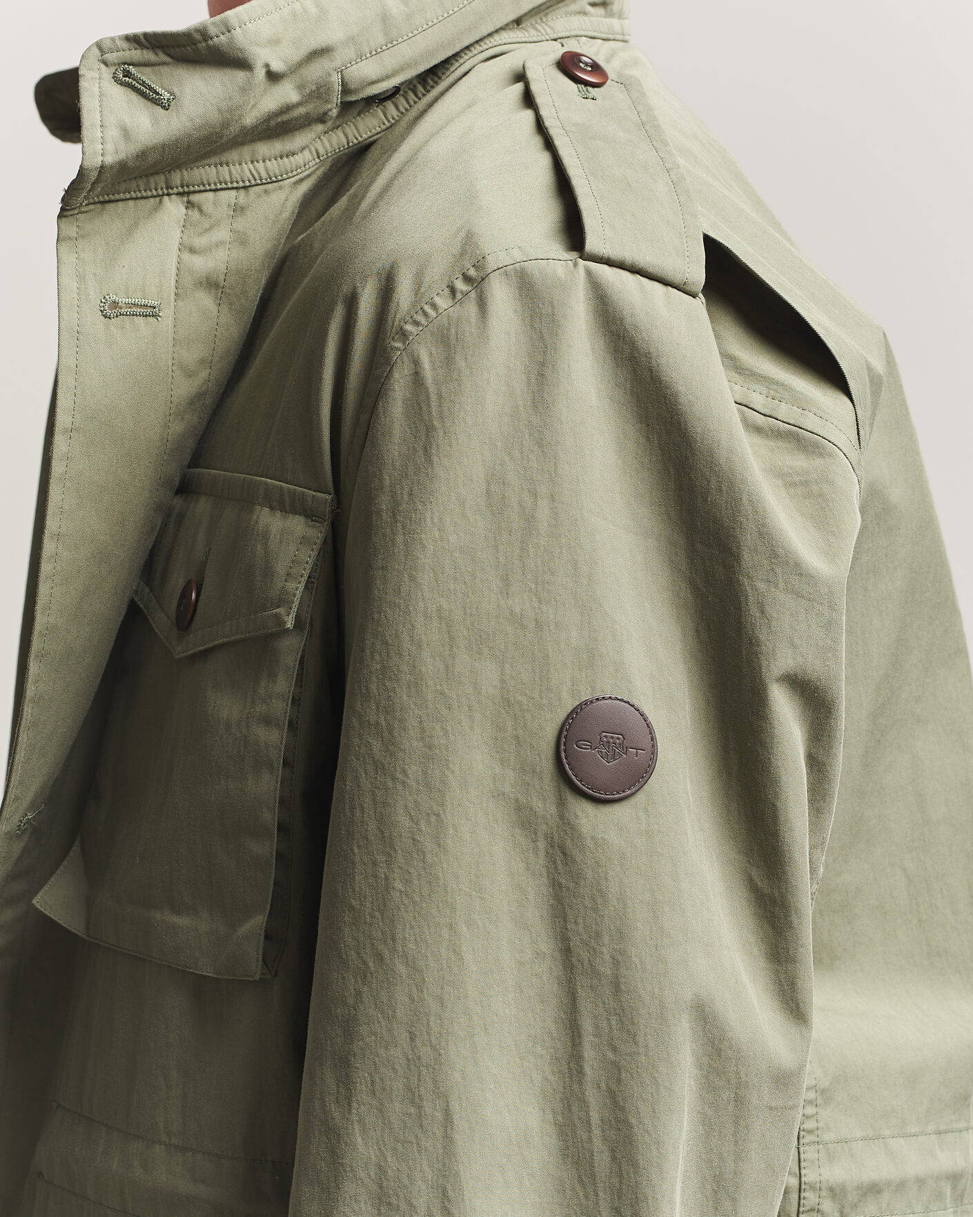 Hombres | Abrigos y chaquetas | GANT | Cotton Field Jacket Dry Herb Green