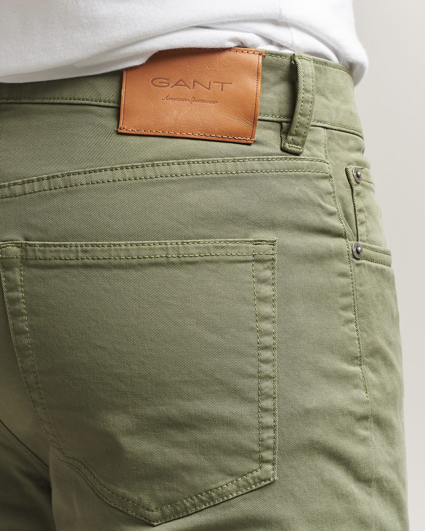 Hombres | Pantalones | GANT | Slim Fit Desert 5-Pocket Pants Dry Herb Green
