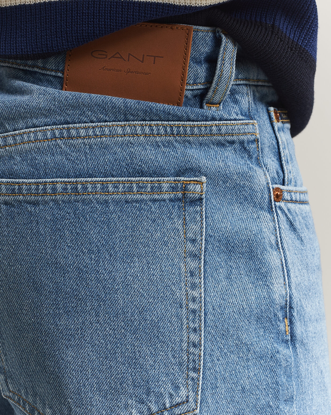 Hombres | Pantalones | Gant | Straight Fit Jeans Semi Light Blue Worn In