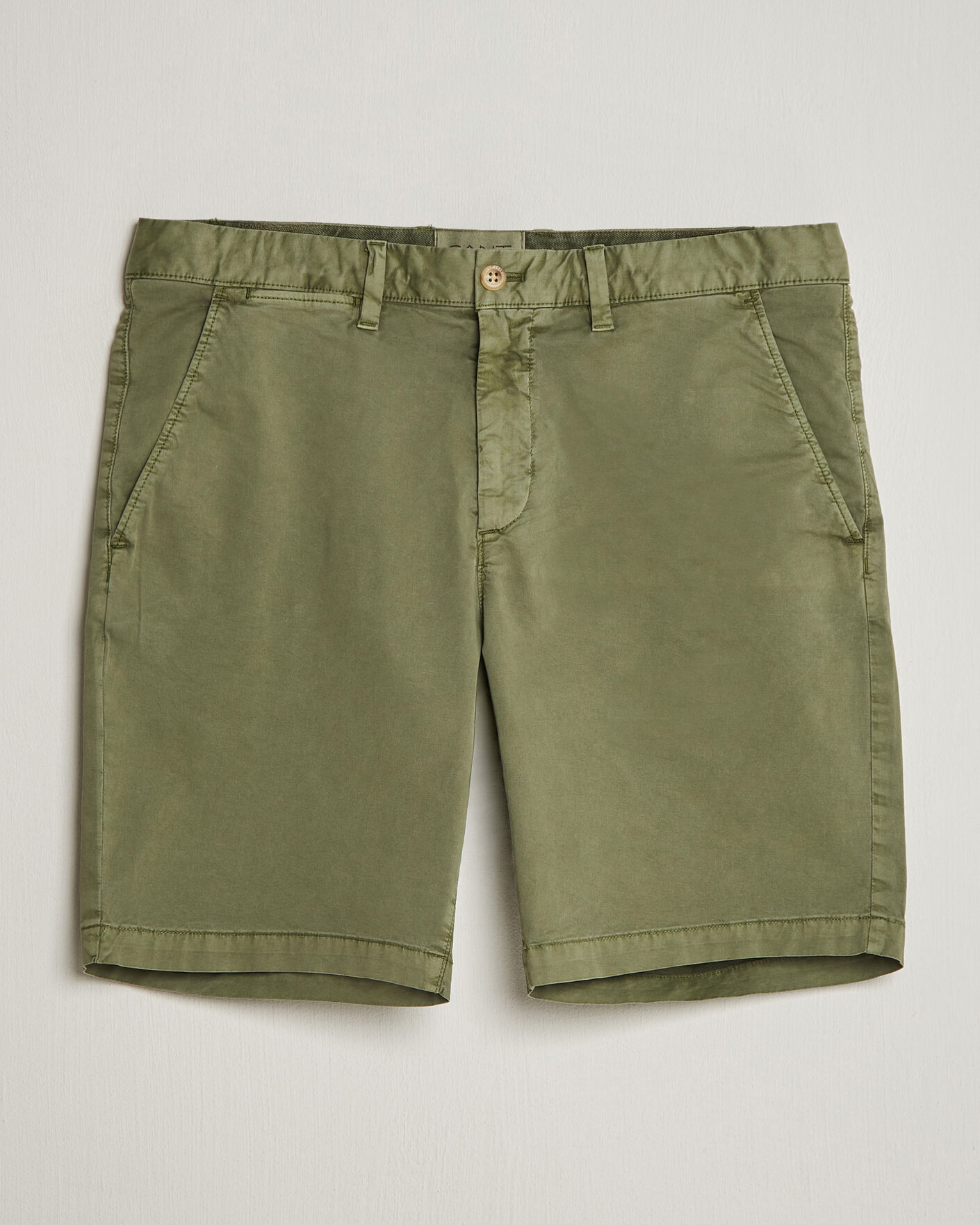 Hombres | Pantalones cortos | GANT | Regular Sunfaded Shorts Dry Herb Green