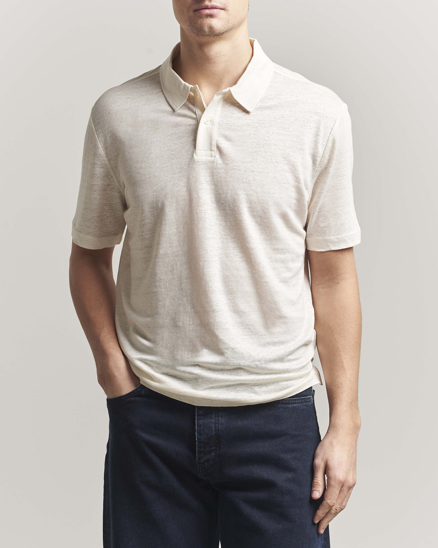 Hombres | Polos | Gant | Linen Polo Creamed White