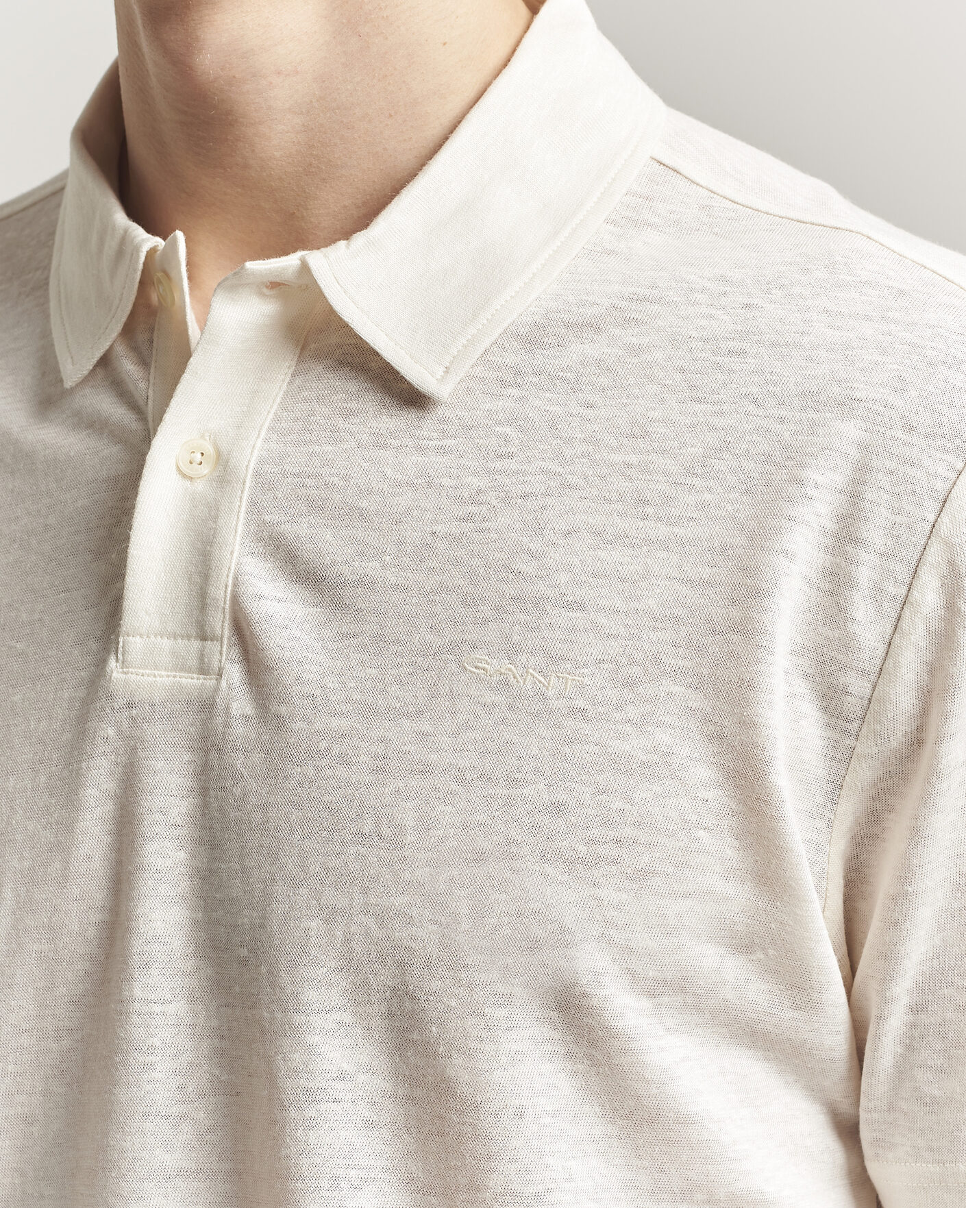 Hombres | Polos | GANT | Linen Polo Creamed White