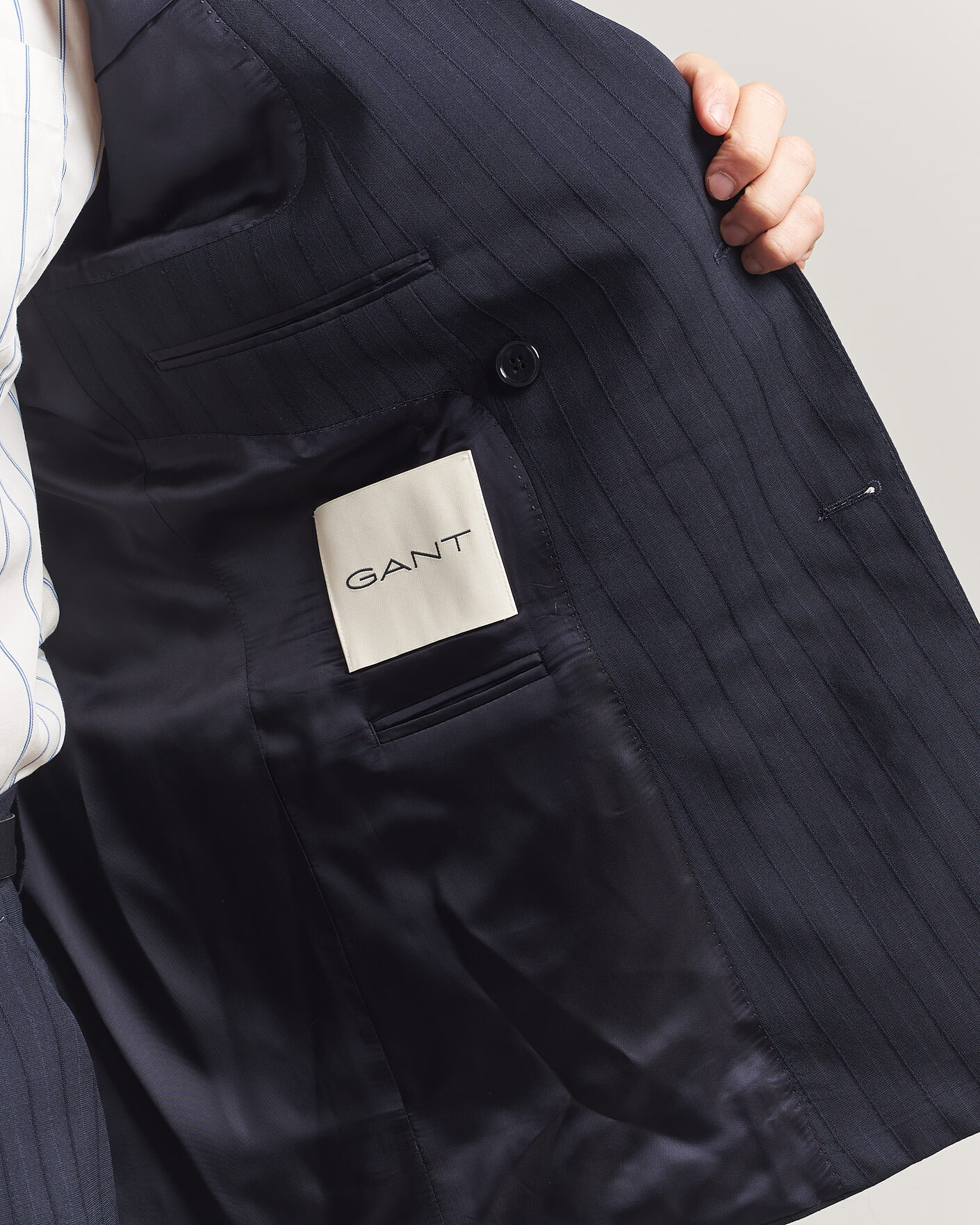 Hombres | Blazers | GANT | Tonal Pinstriped Suit Blazer Evening Blue