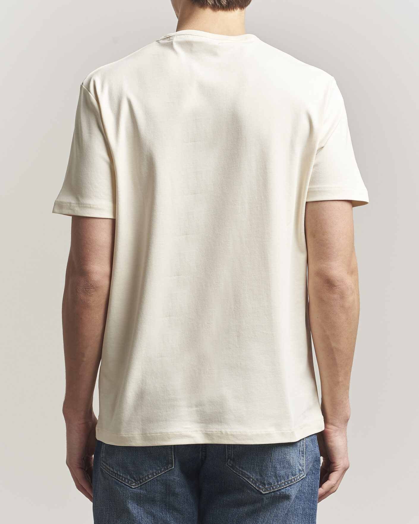 Hombres | Camisetas | Gant | Interlock Crew Neck T-Shirt Creamed White