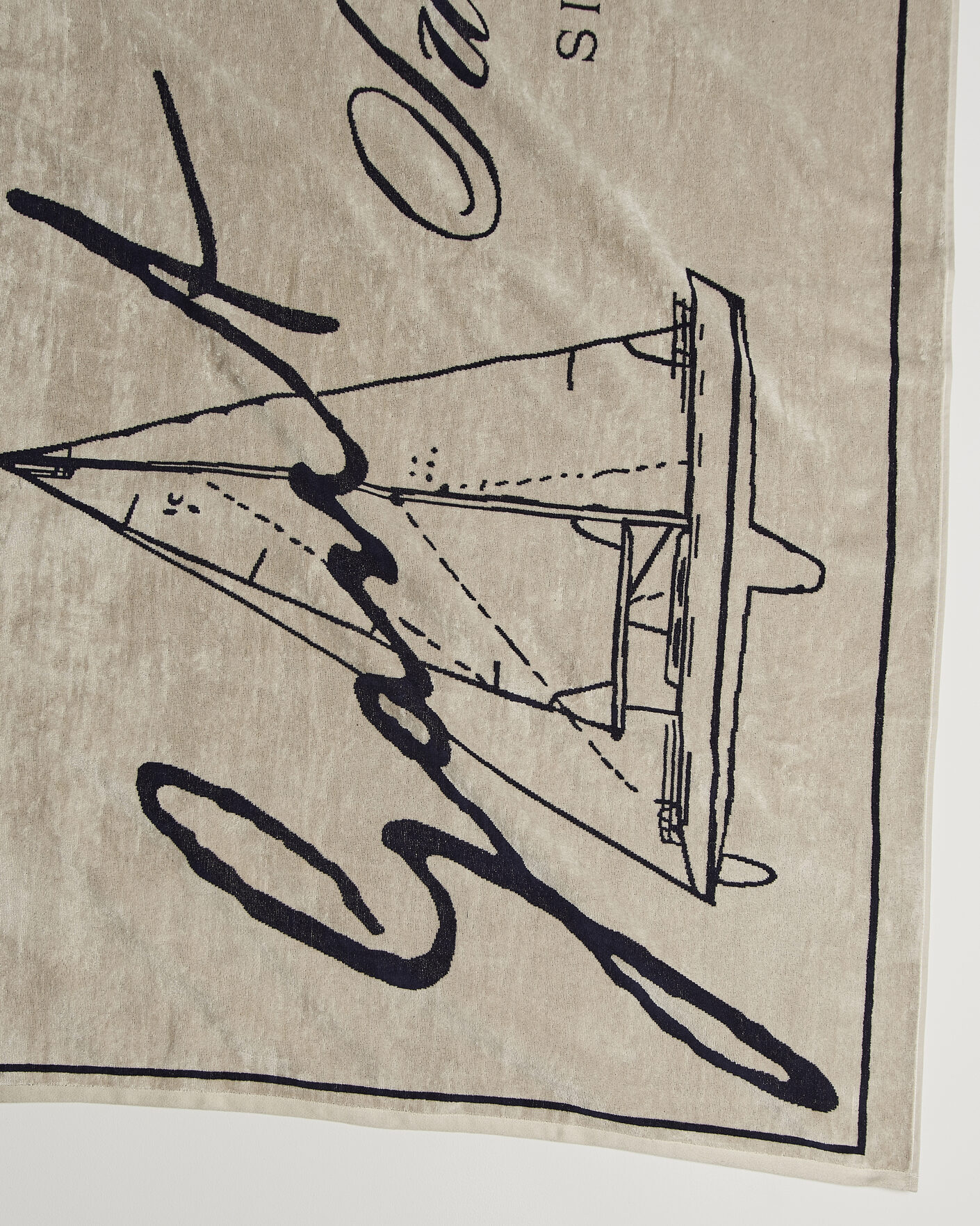Hombres | Telas | Gant | Since 1949 Beach Towel Faded Beige