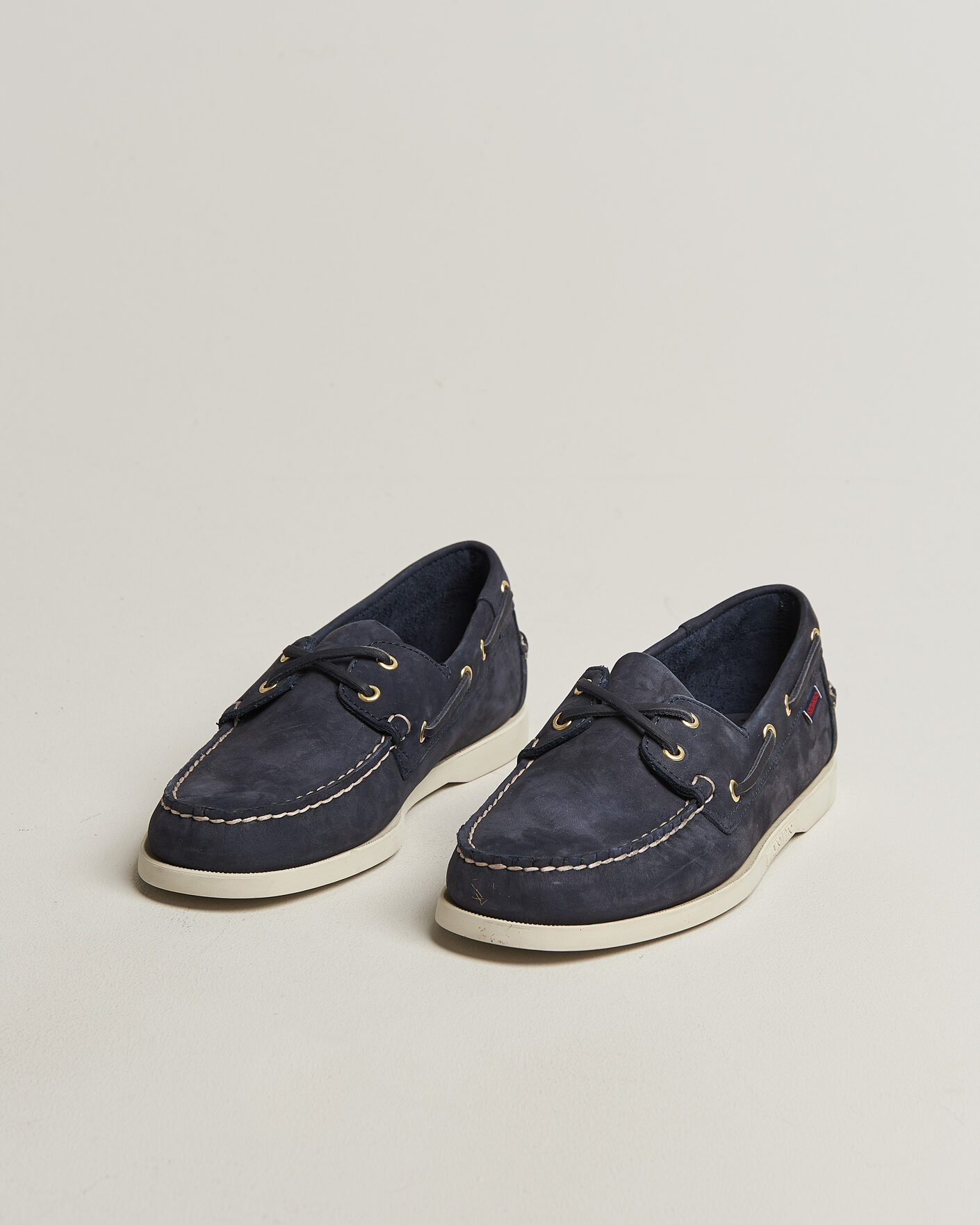 Hombres | Zapatos náuticos | Sebago | Docksides Portland Nubuck Boat Shoe Blue Navy