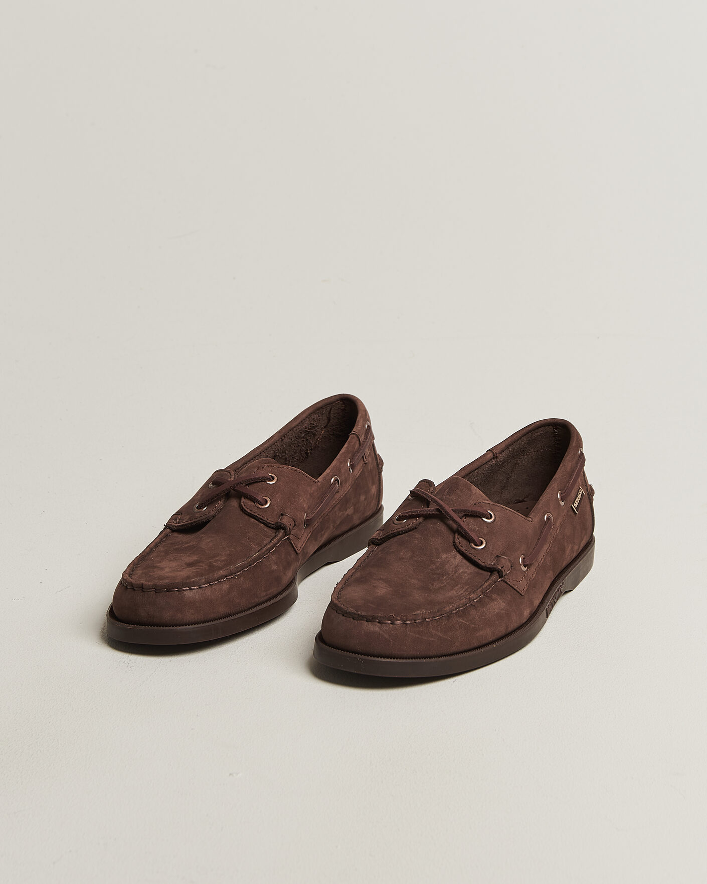 Hombres | Zapatos náuticos | Sebago | Docksides Portland Nubuck Boat Shoe Brown Taupe