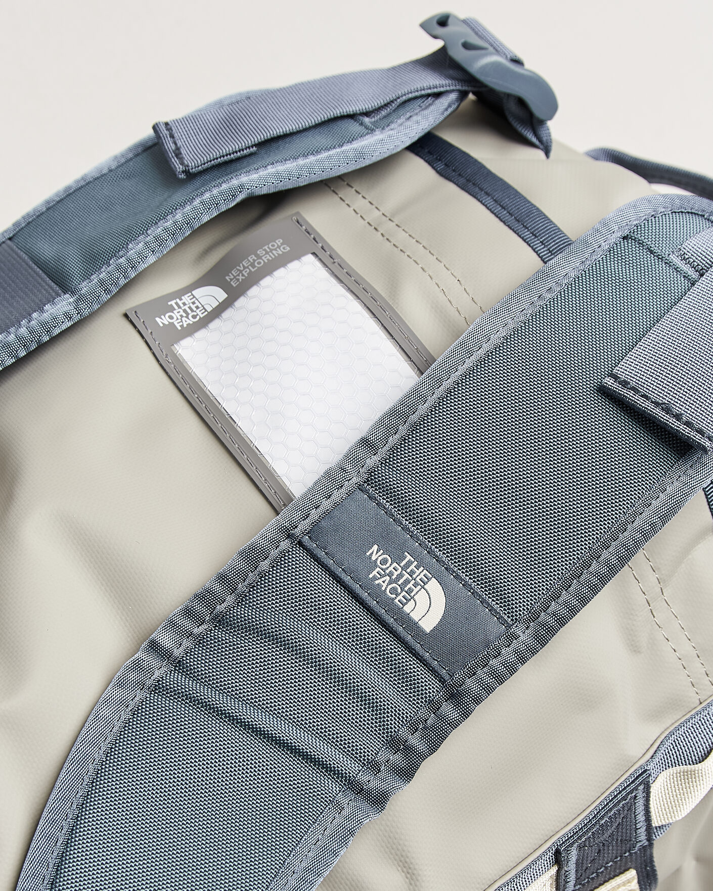 Hombres | Bolsos | The North Face | Base Camp Duffel S Stone Slab