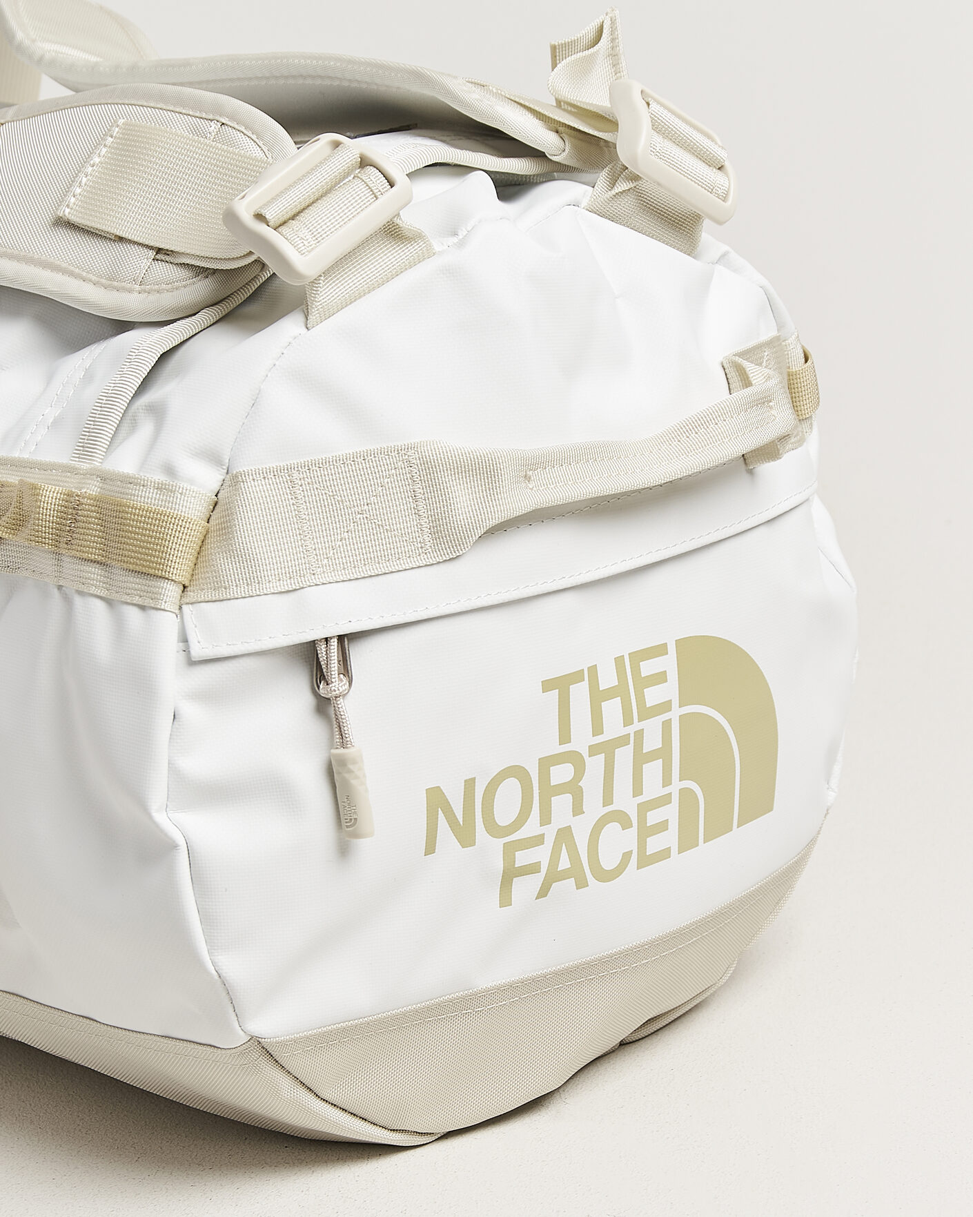 Hombres | Bolsos | The North Face | Base Camp Duffel S White Ash