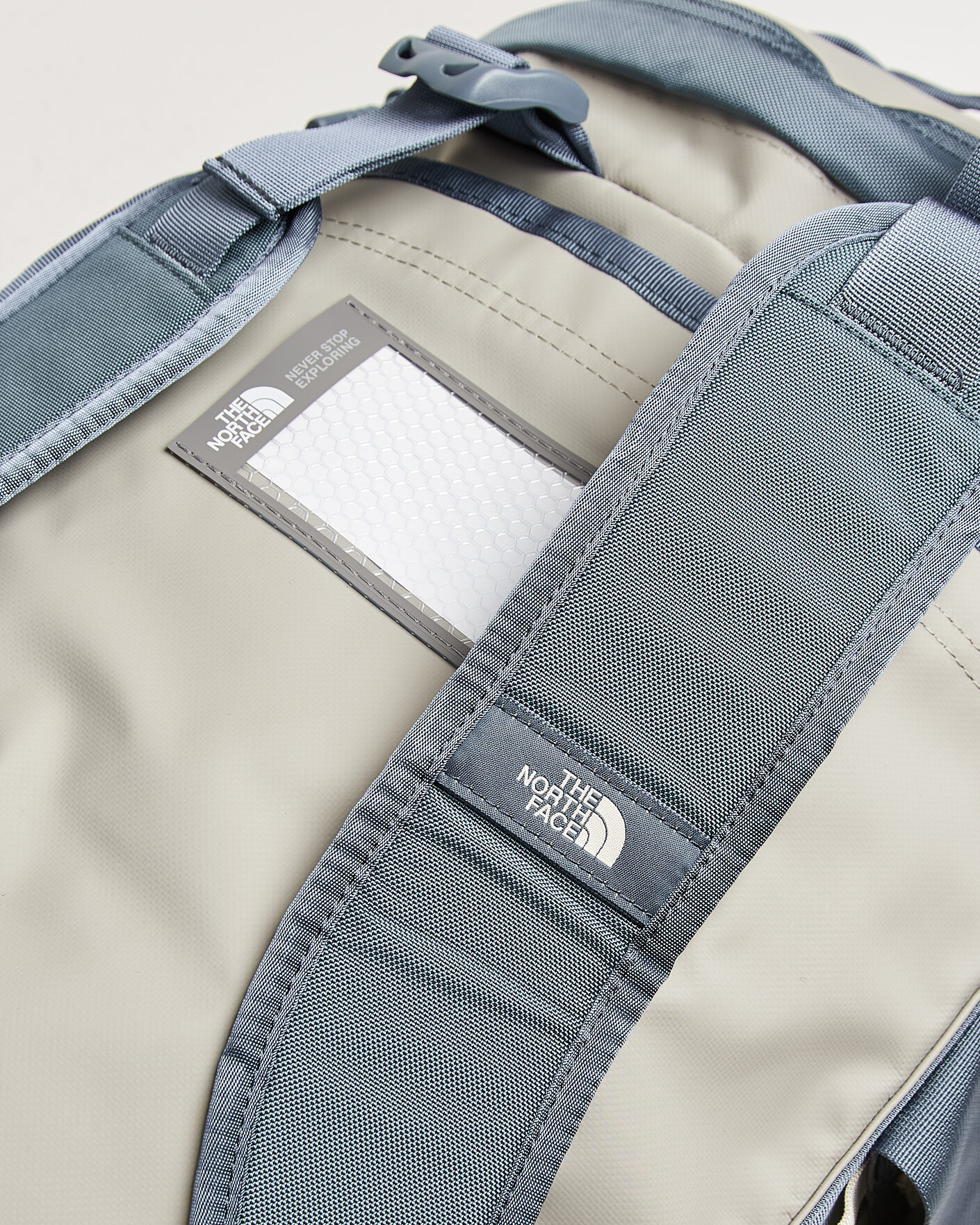 Hombres | Bolsos | The North Face | Base Camp Duffel M Stone Slab