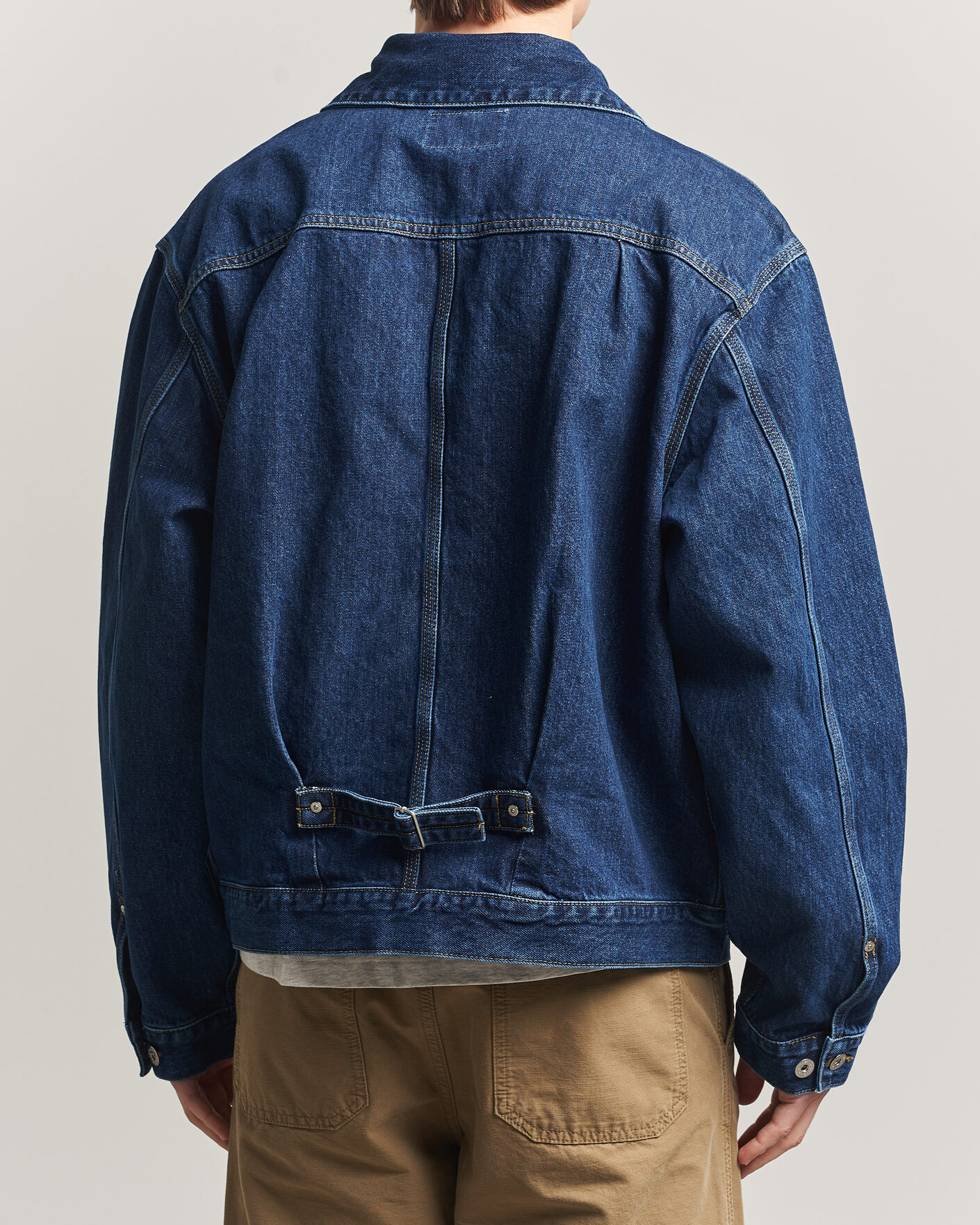 Carhartt WIP Belmar Denim Jacket Blue Stone Wash en CareOfCarl.es