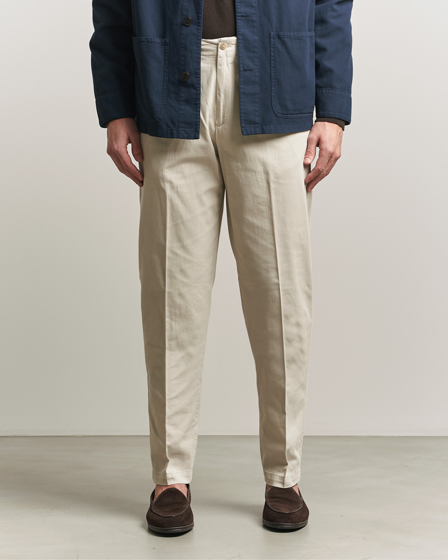 Hombres | Pantalones | Boglioli | Regular Fit Cotton Chinos Beige