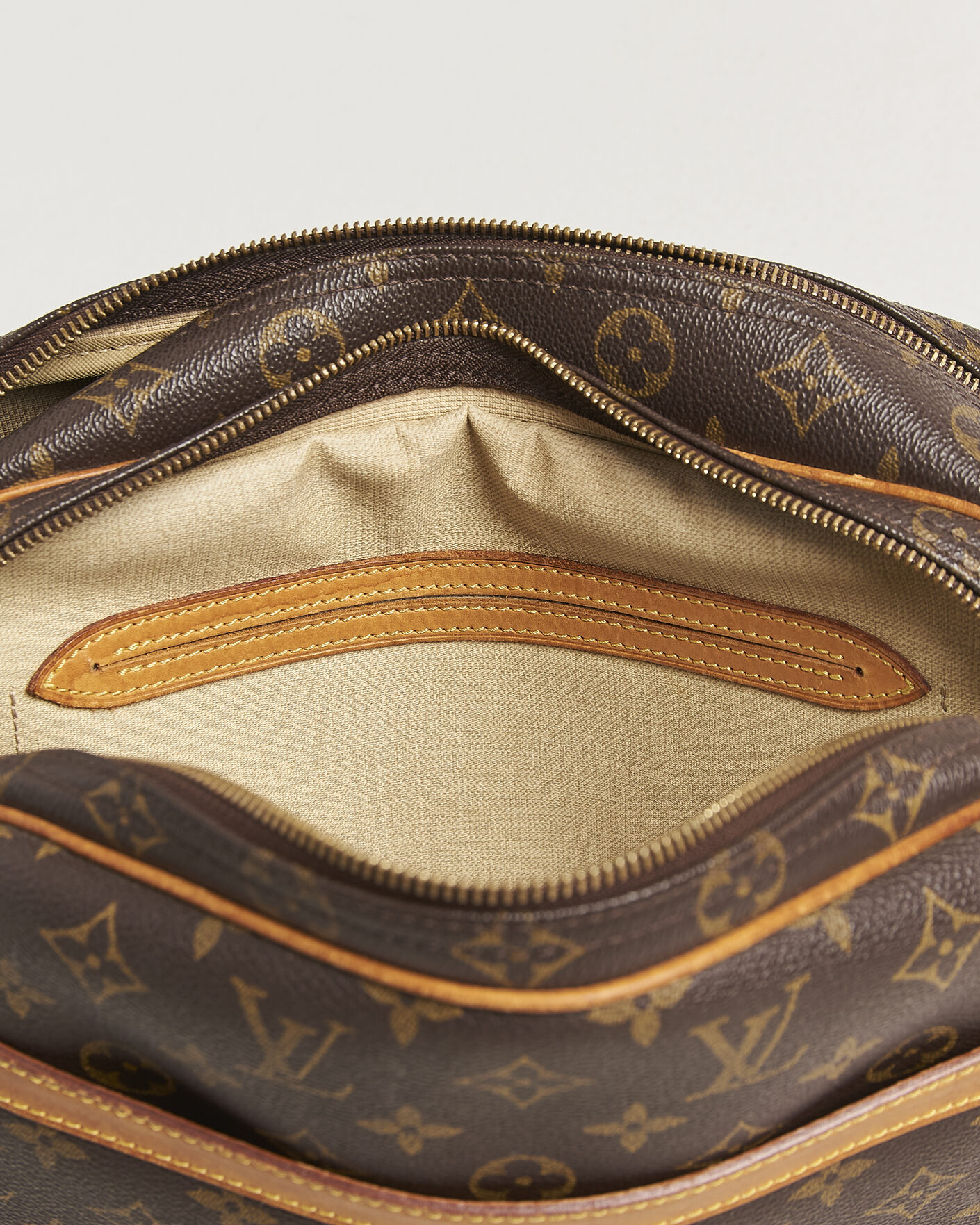 Hombres | Pre-Owned & Vintage Bags | Louis Vuitton Pre-Owned | Reporter Bag PM Monogram
