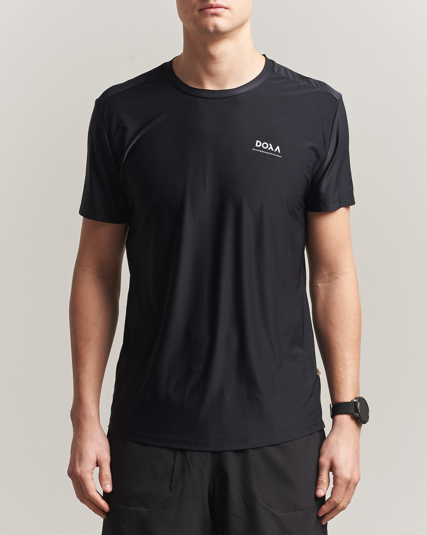 Hombres | Camisetas | DOXA | Rerun Short Sleeve T-Shirt Black