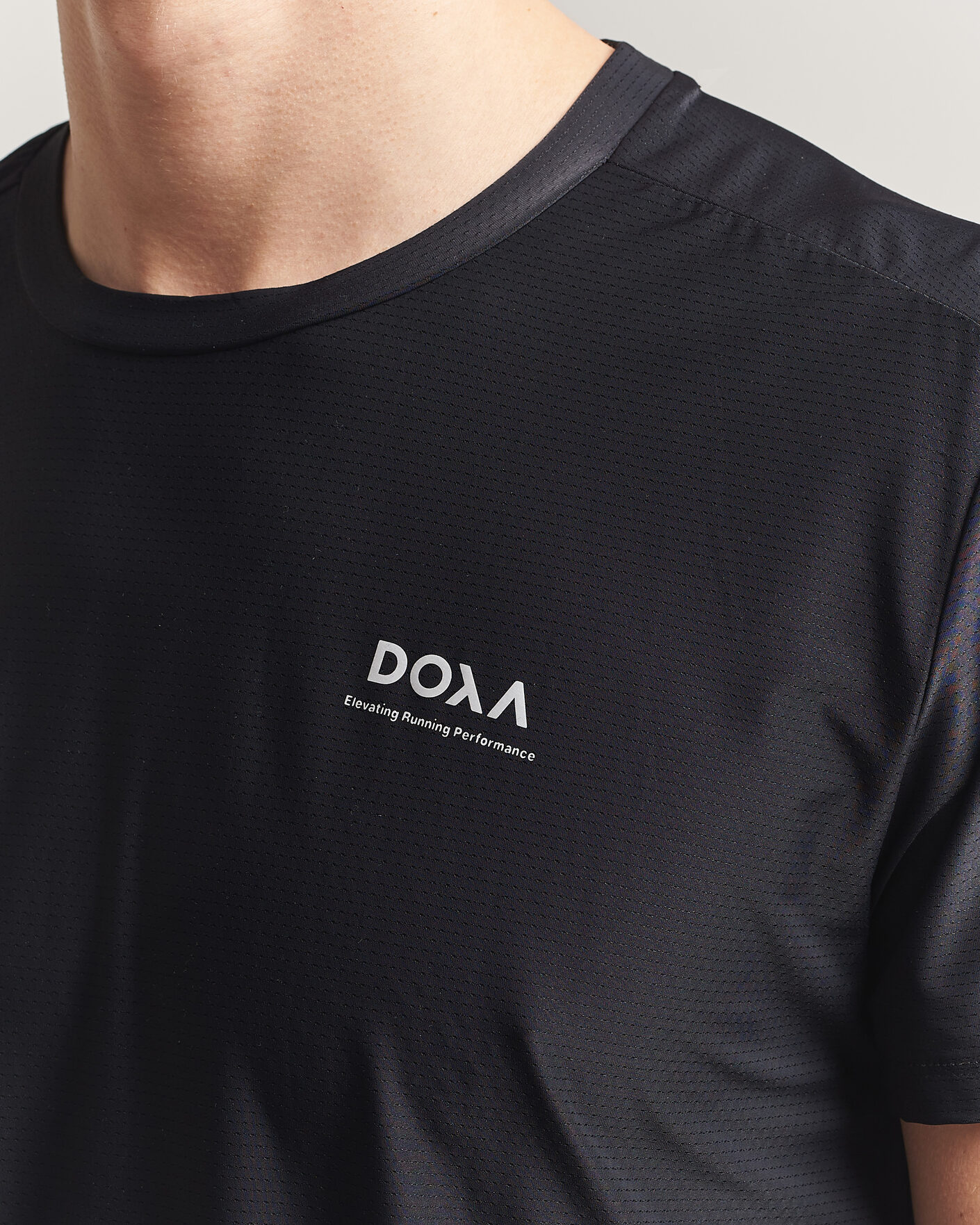 Hombres | Camisetas | DOXA | Rerun Short Sleeve T-Shirt Black