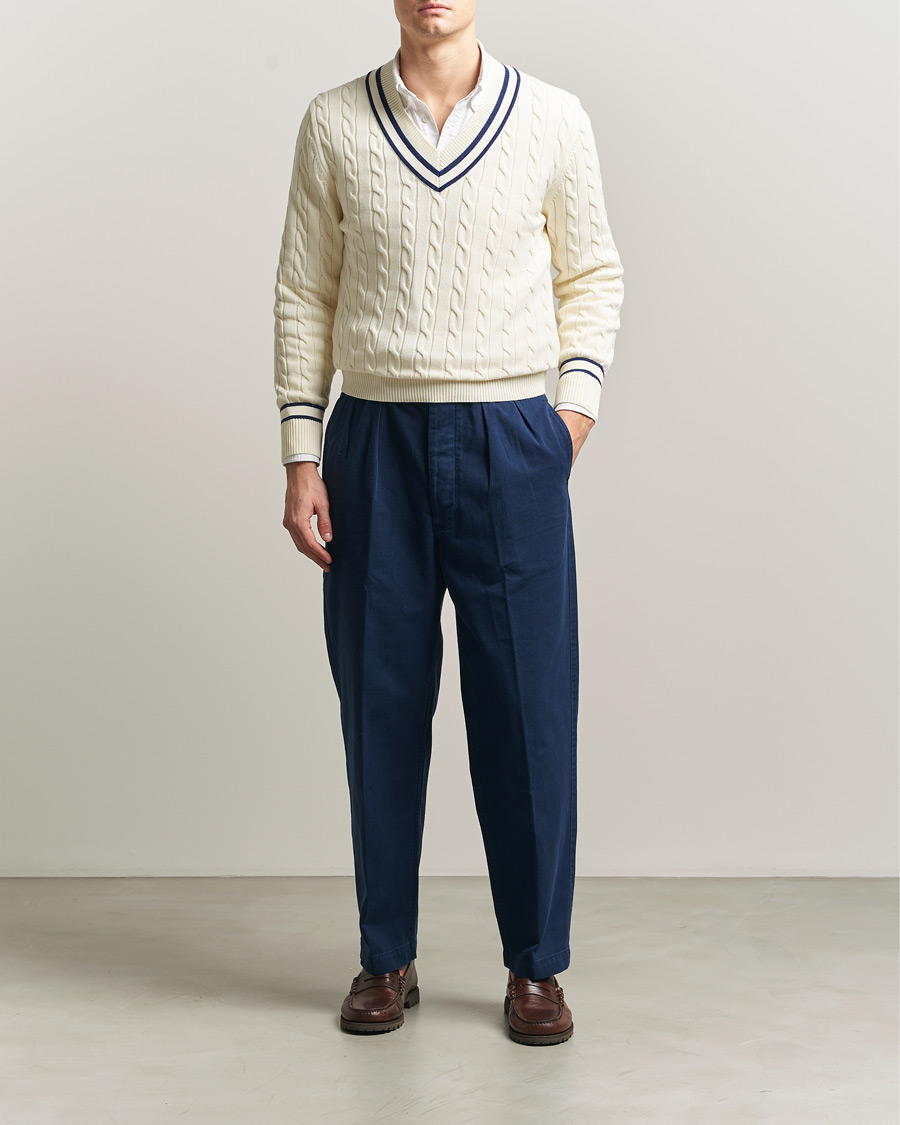 Hombres | Pantalones | Polo Ralph Lauren | Pleated Cotton Twill Chinos Dark Cobalt