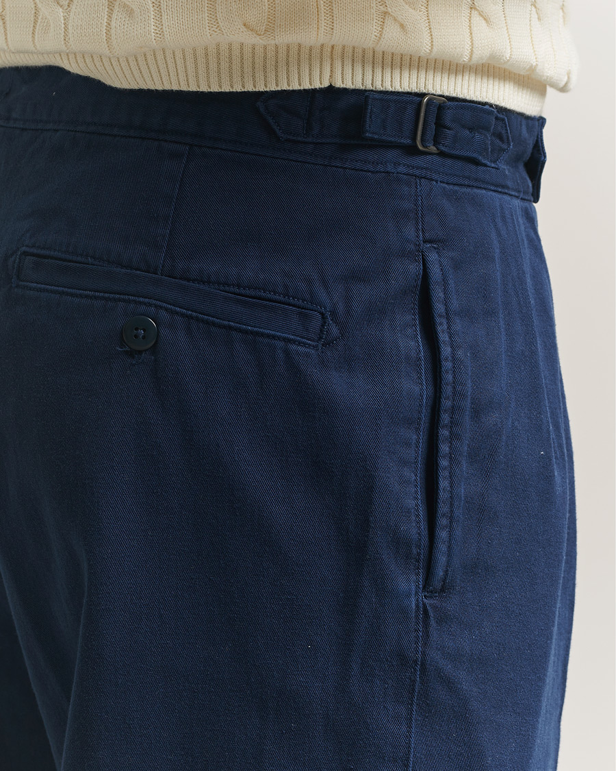 Hombres | Pantalones | Polo Ralph Lauren | Pleated Cotton Twill Chinos Dark Cobalt