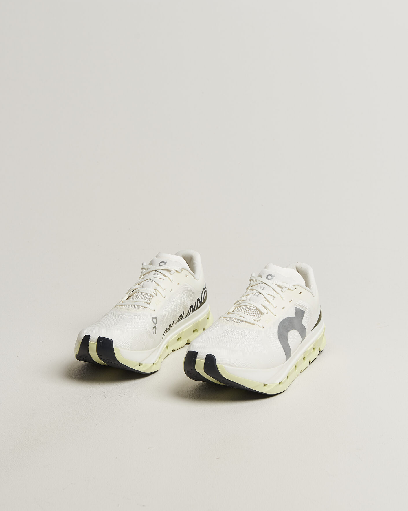 Hombres | Zapatillas de correr | On | Cloudflow 5  Ivory/Linen
