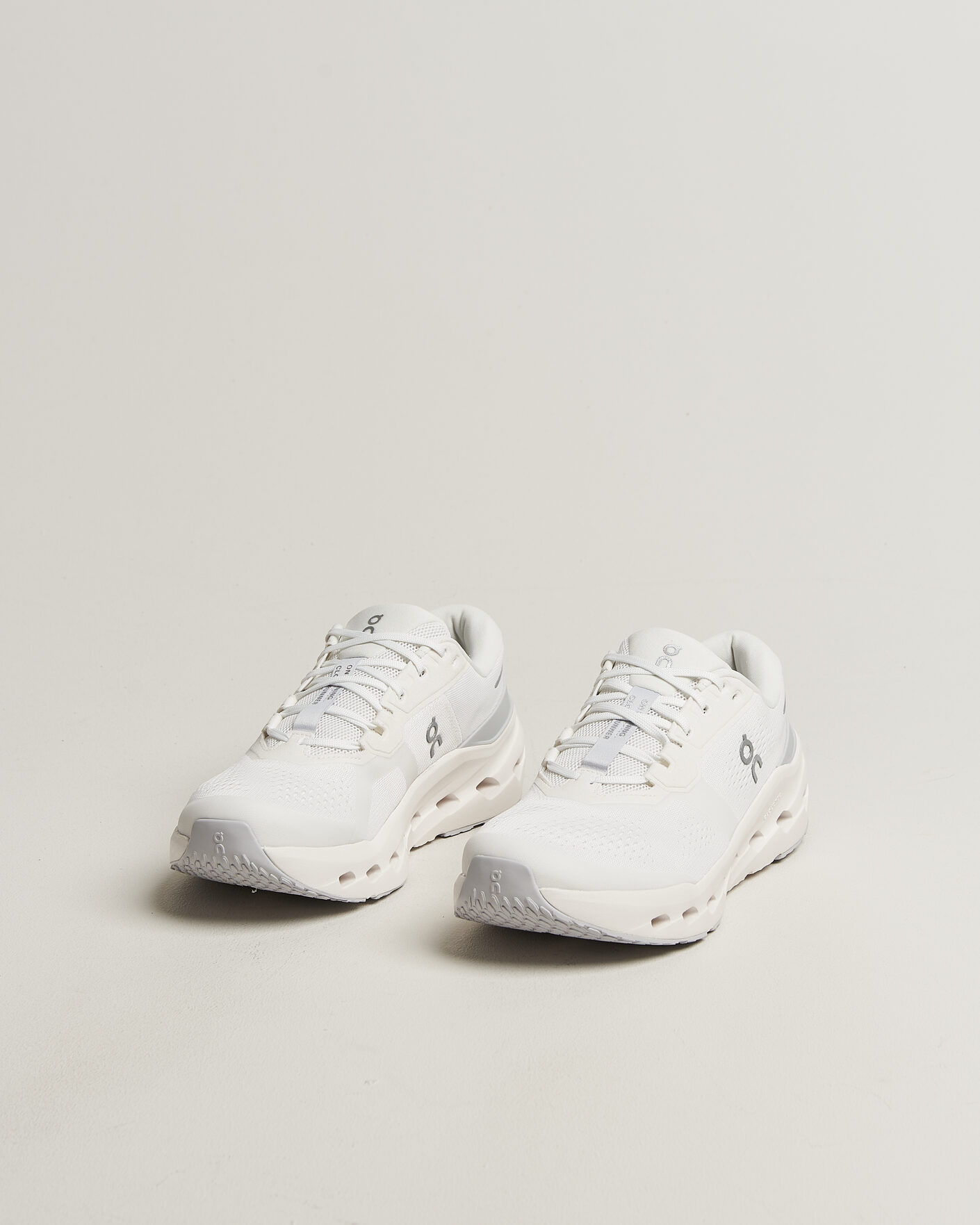 Hombres | Zapatillas de correr | On | Cloudrunner 3 White/Glacier